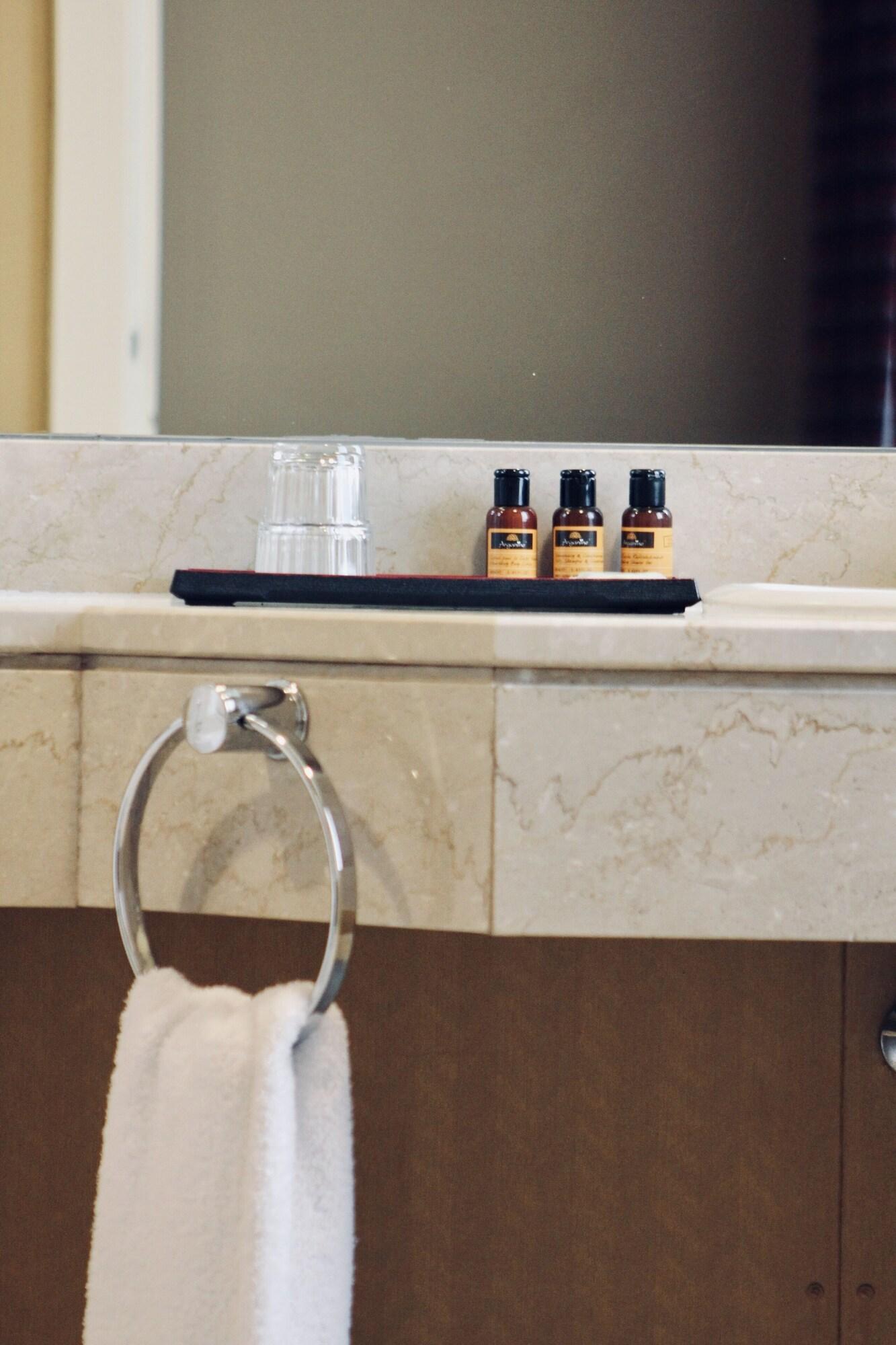 Junior Suite King Size Bed