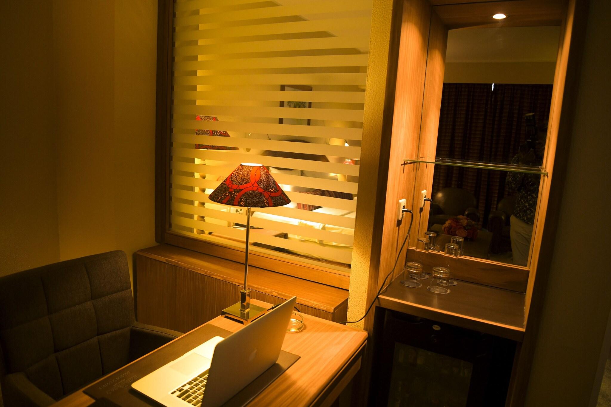 Junior Suite King Size Bed