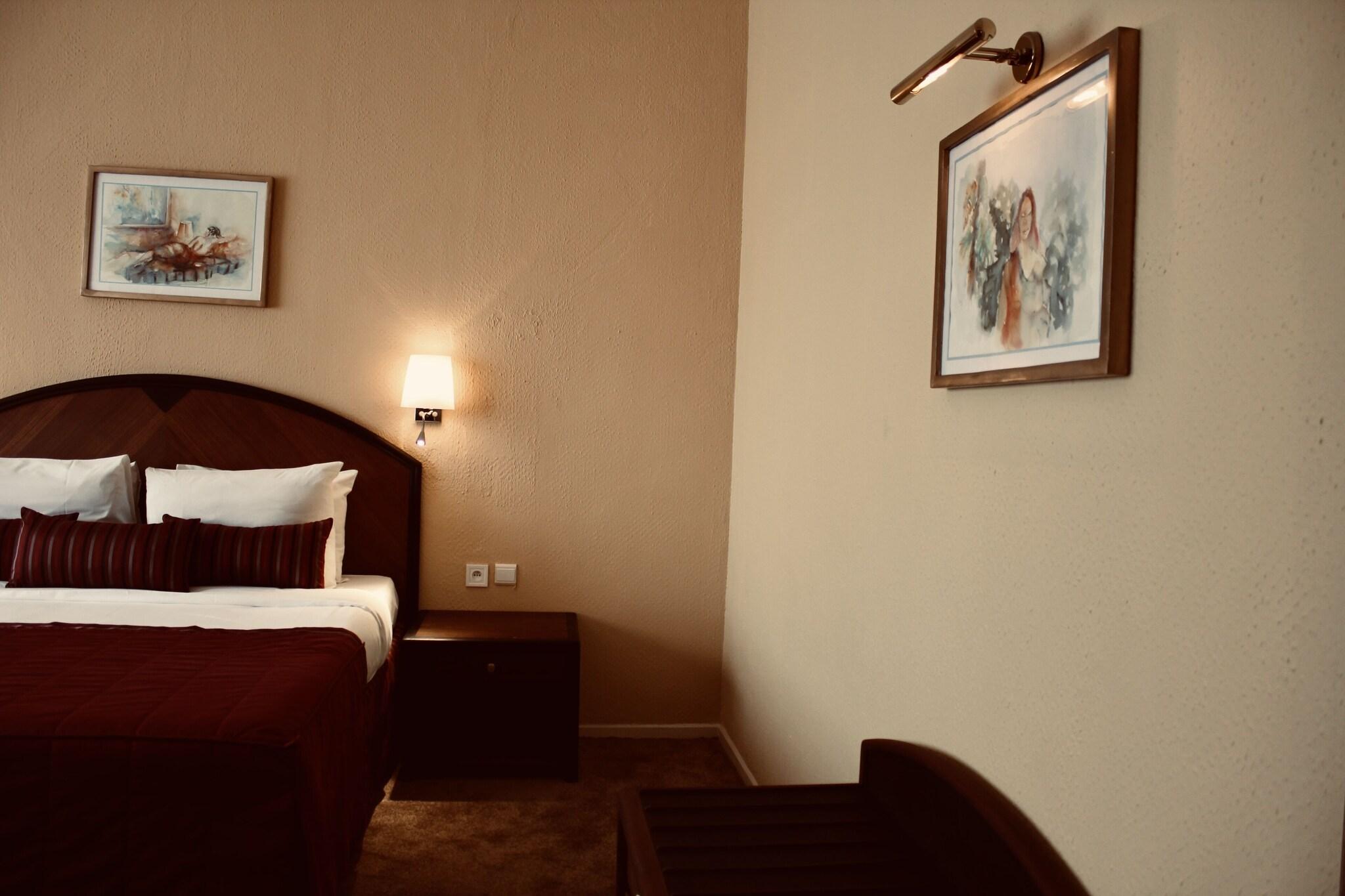 Double or Twin Superior