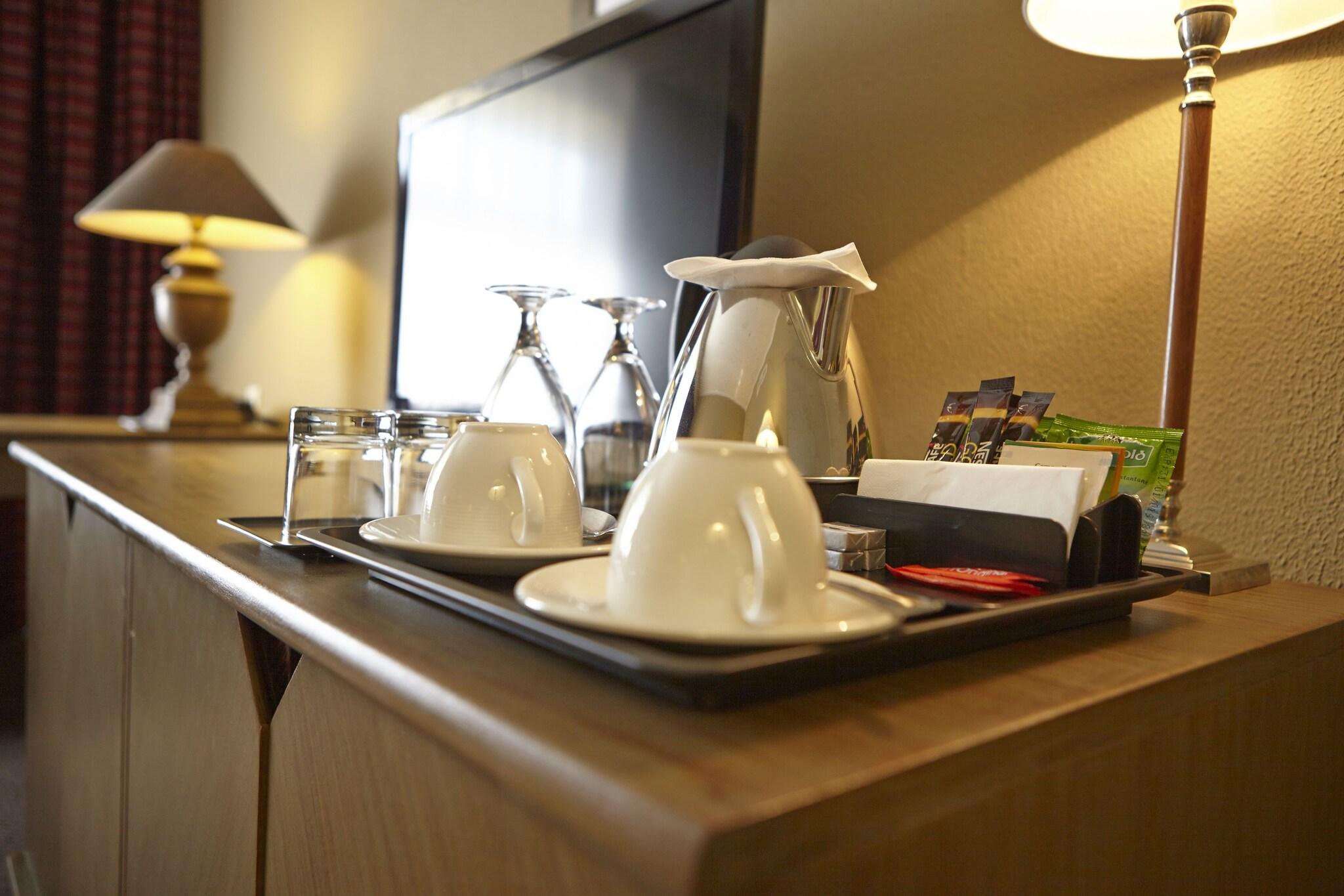 Double or Twin Standard