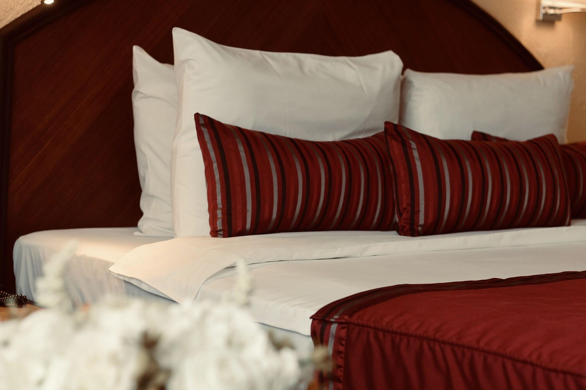 Junior Suite King Size Bed