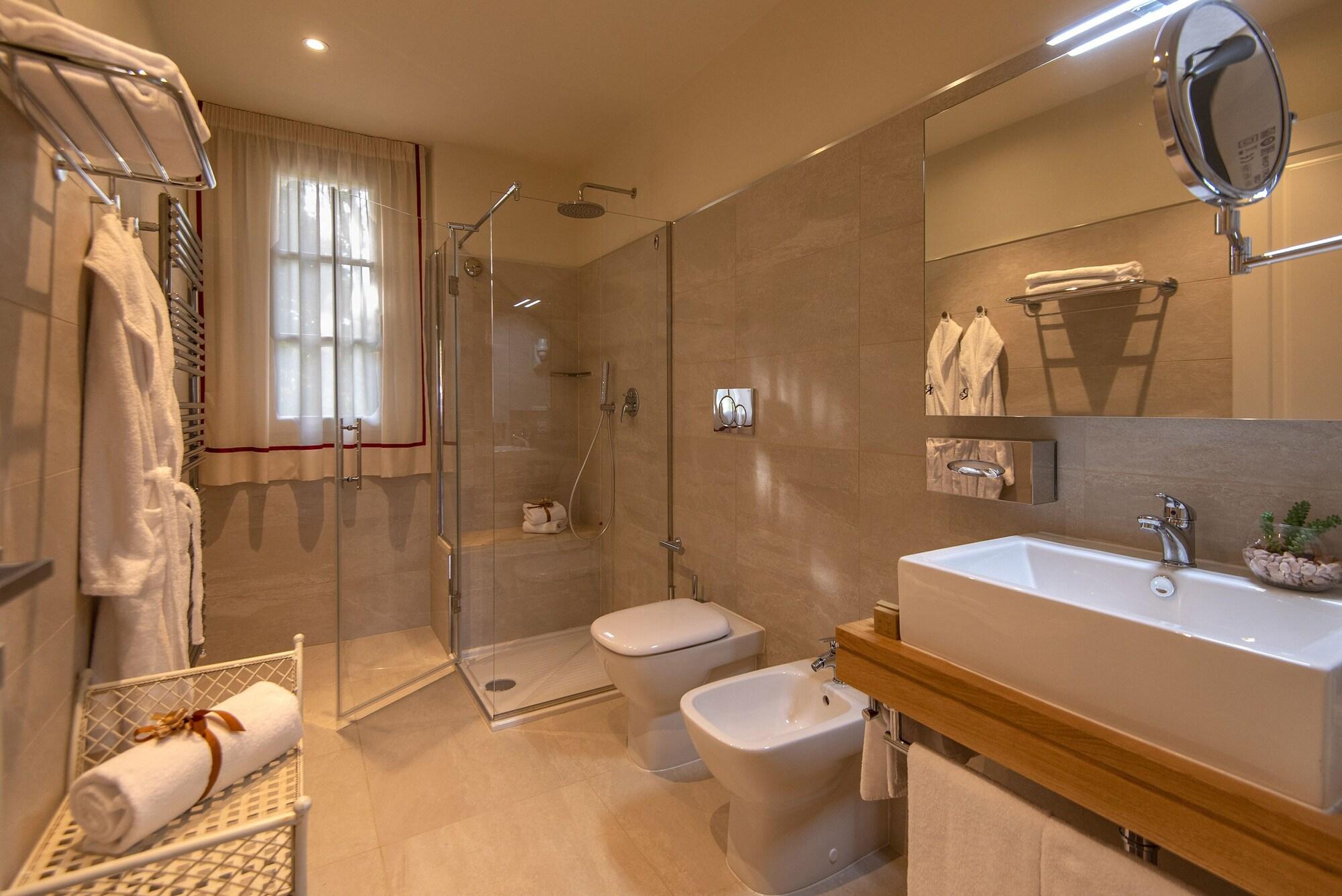 Suite Garden View with Balcony