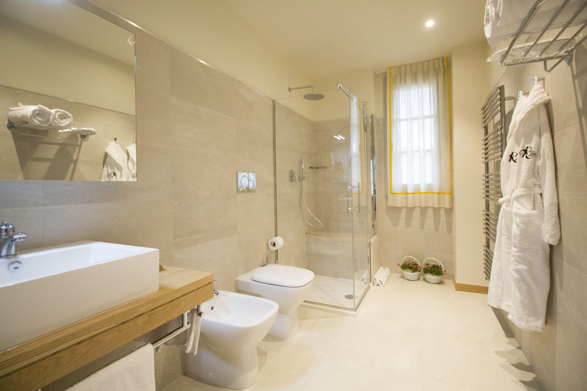 Suite Garden View with Balcony