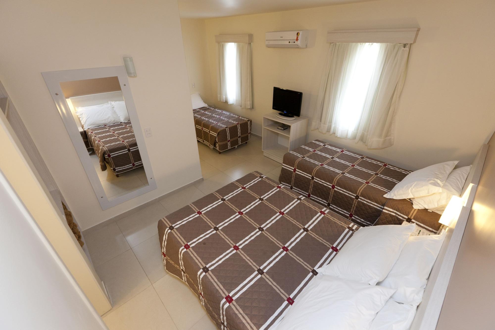 Quadruple Capacity 4