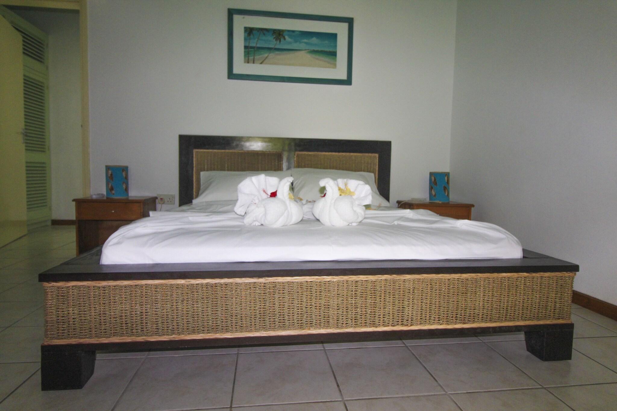 Double Queen Size Bed