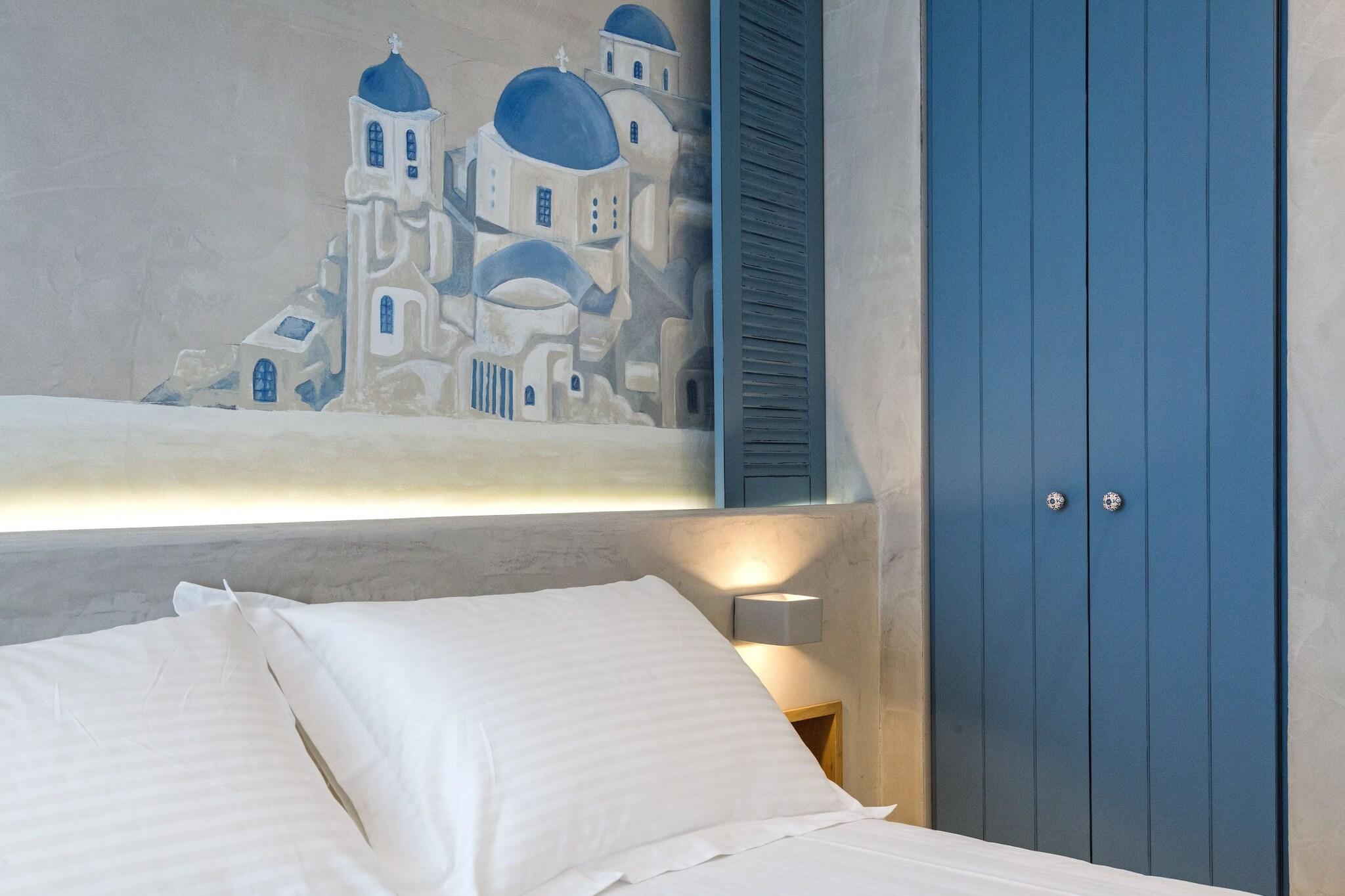 Studio Queen Size Bed