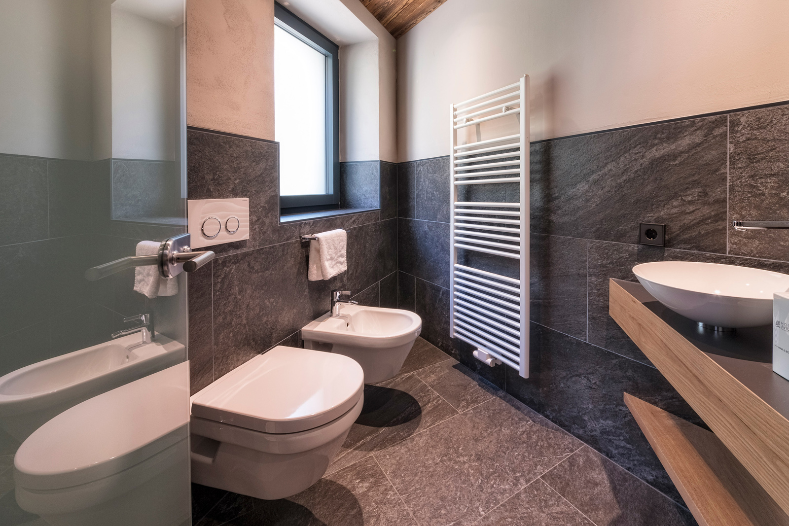 Suite Two Bedrooms with Terrace