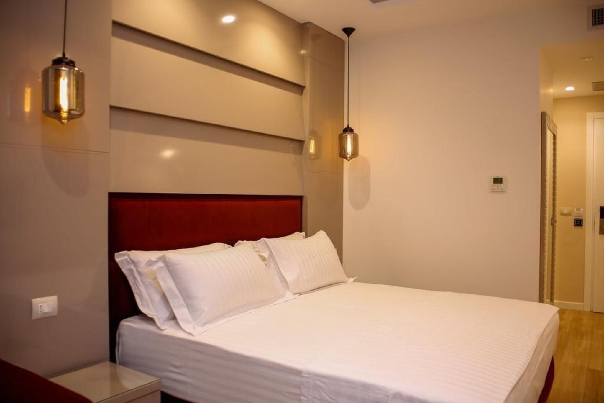 Double or Twin Two Beds