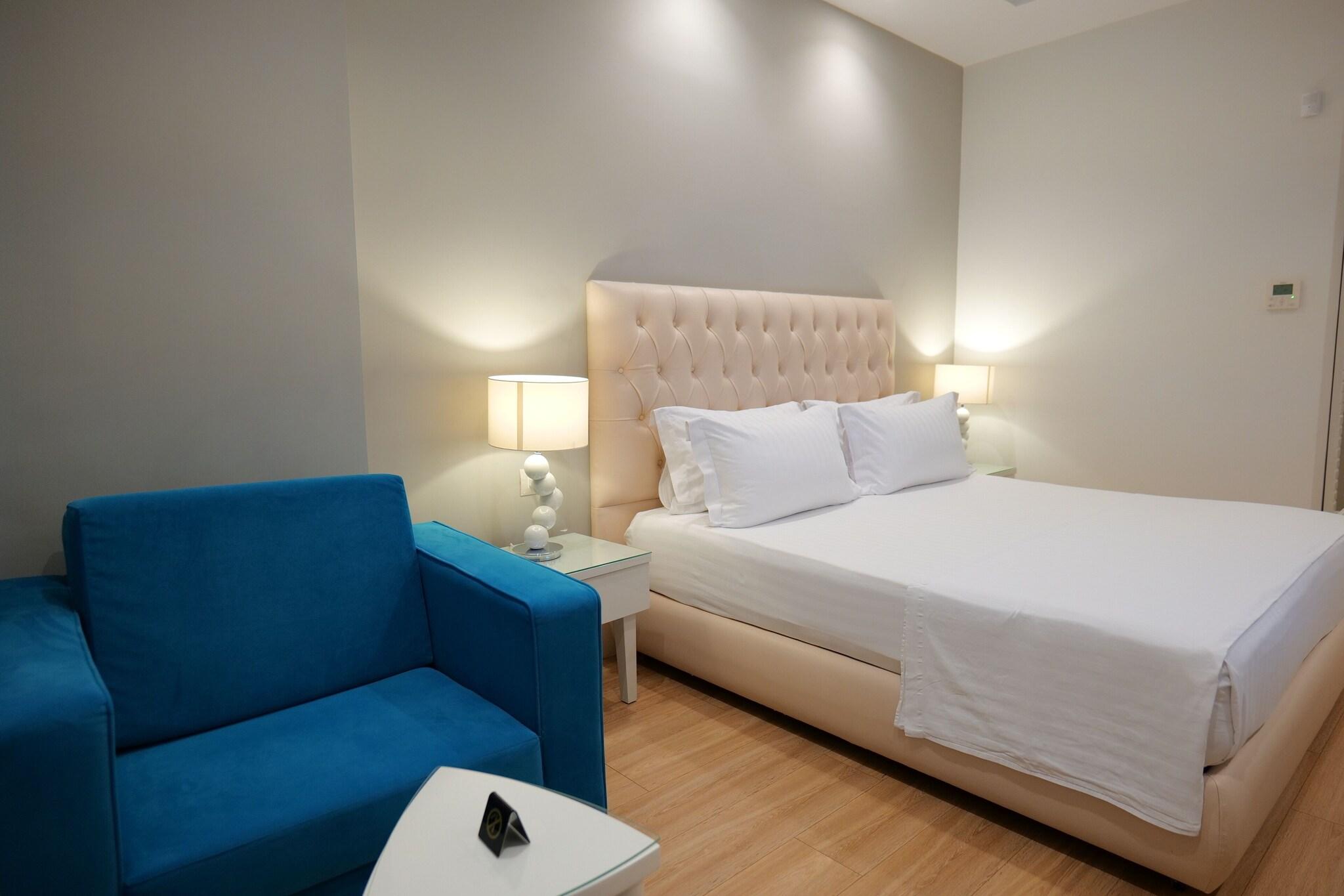 Double or Twin Two Beds