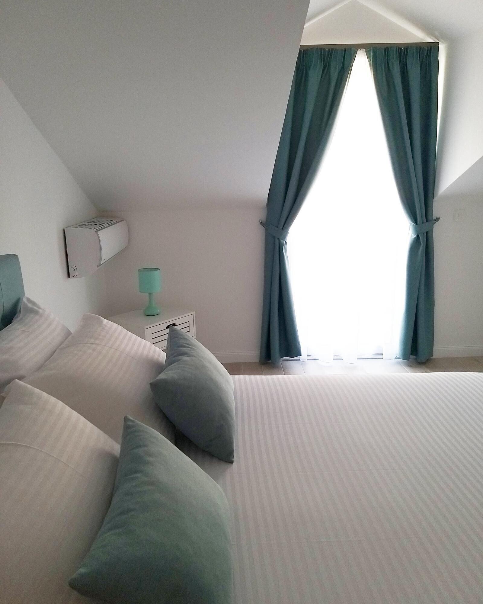 Double Superior Queen Bed