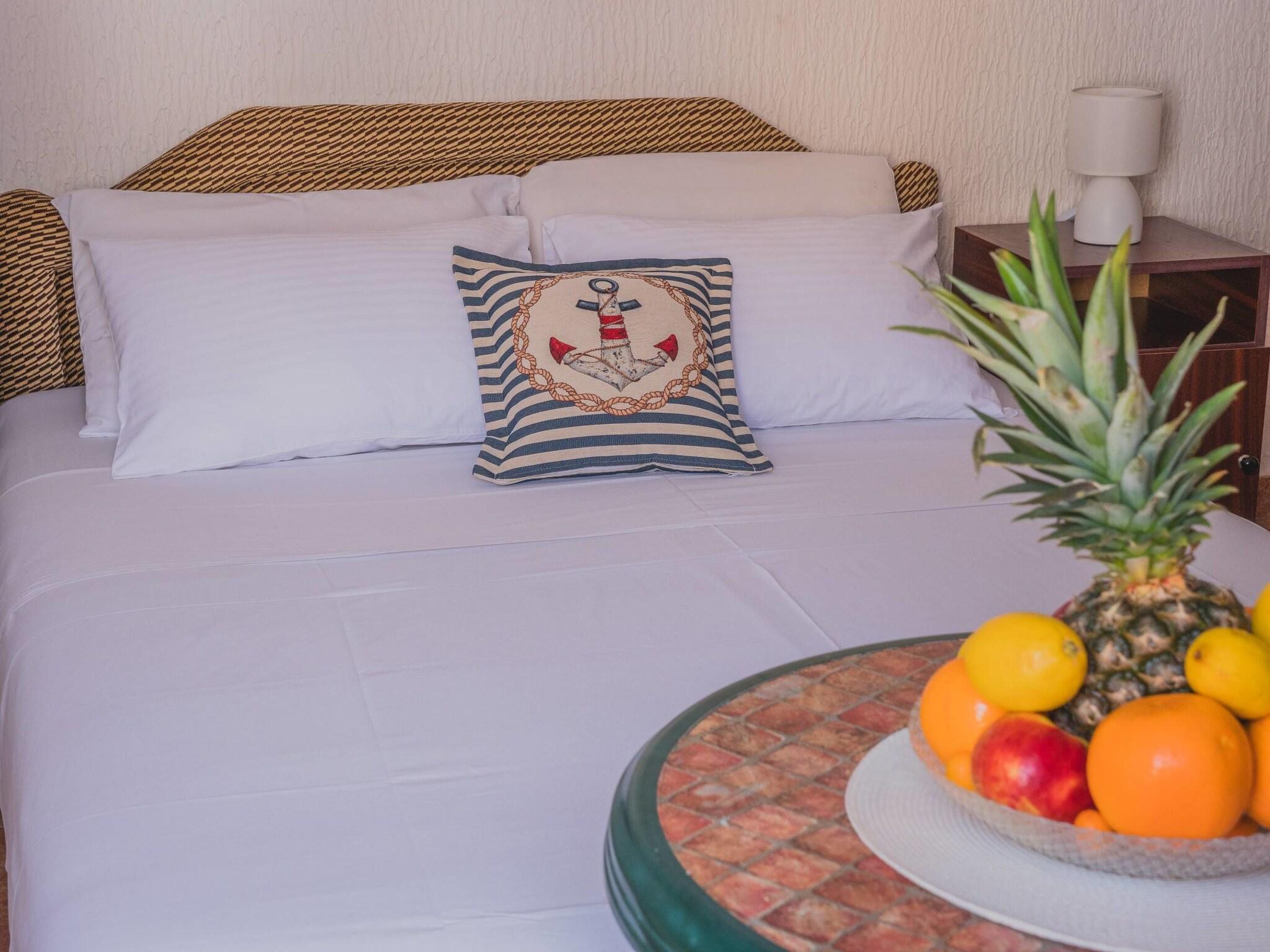 Double Queen Size Bed