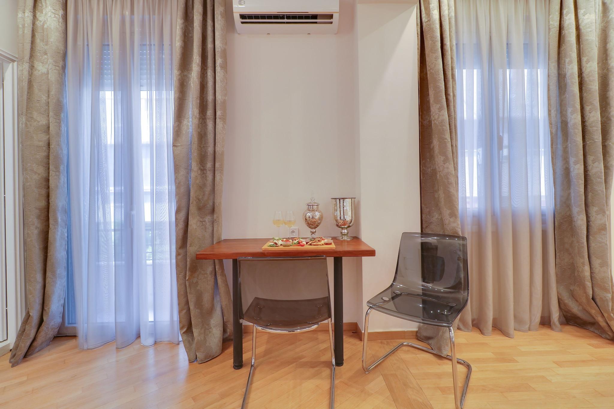 Double or Twin King Size Bed