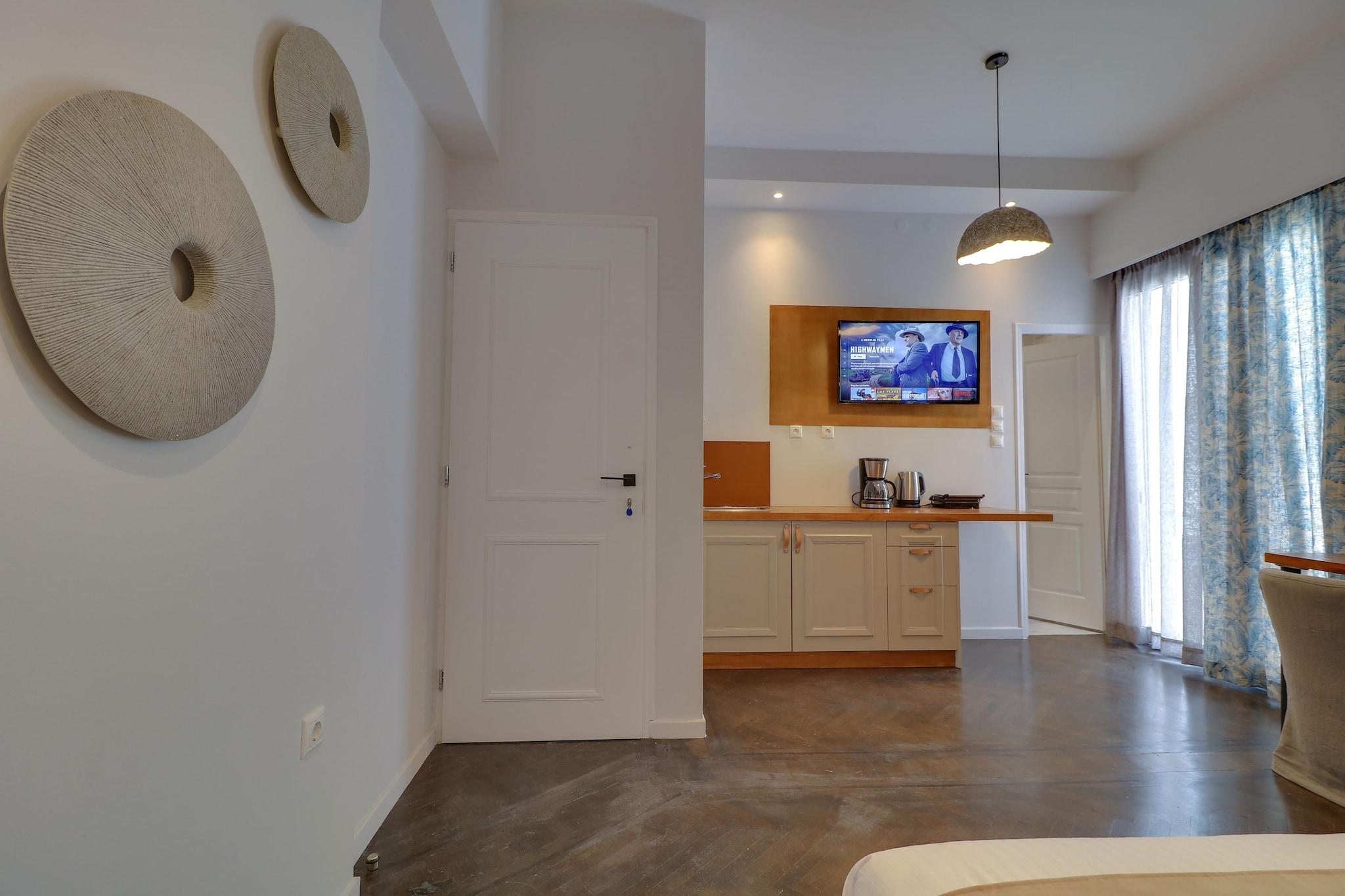 Double or Twin Superior King Bed