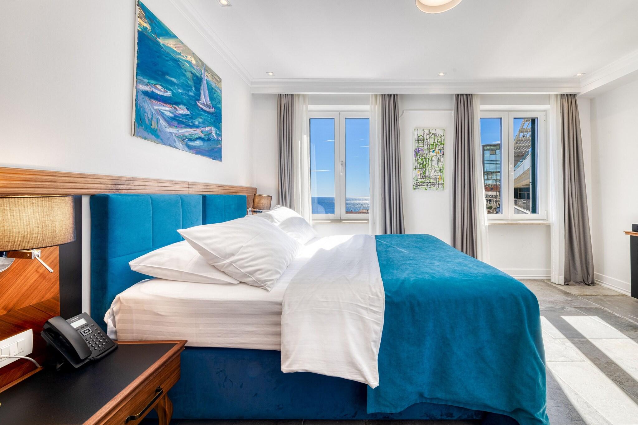 Double or Twin Sea View