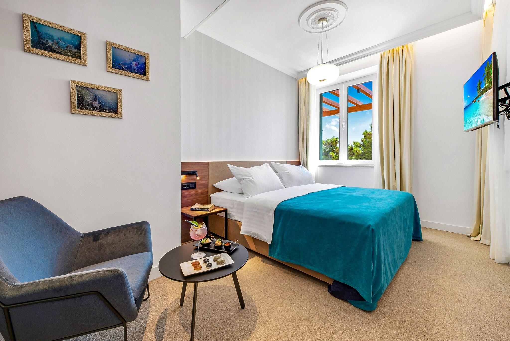 Double or Twin Sea View