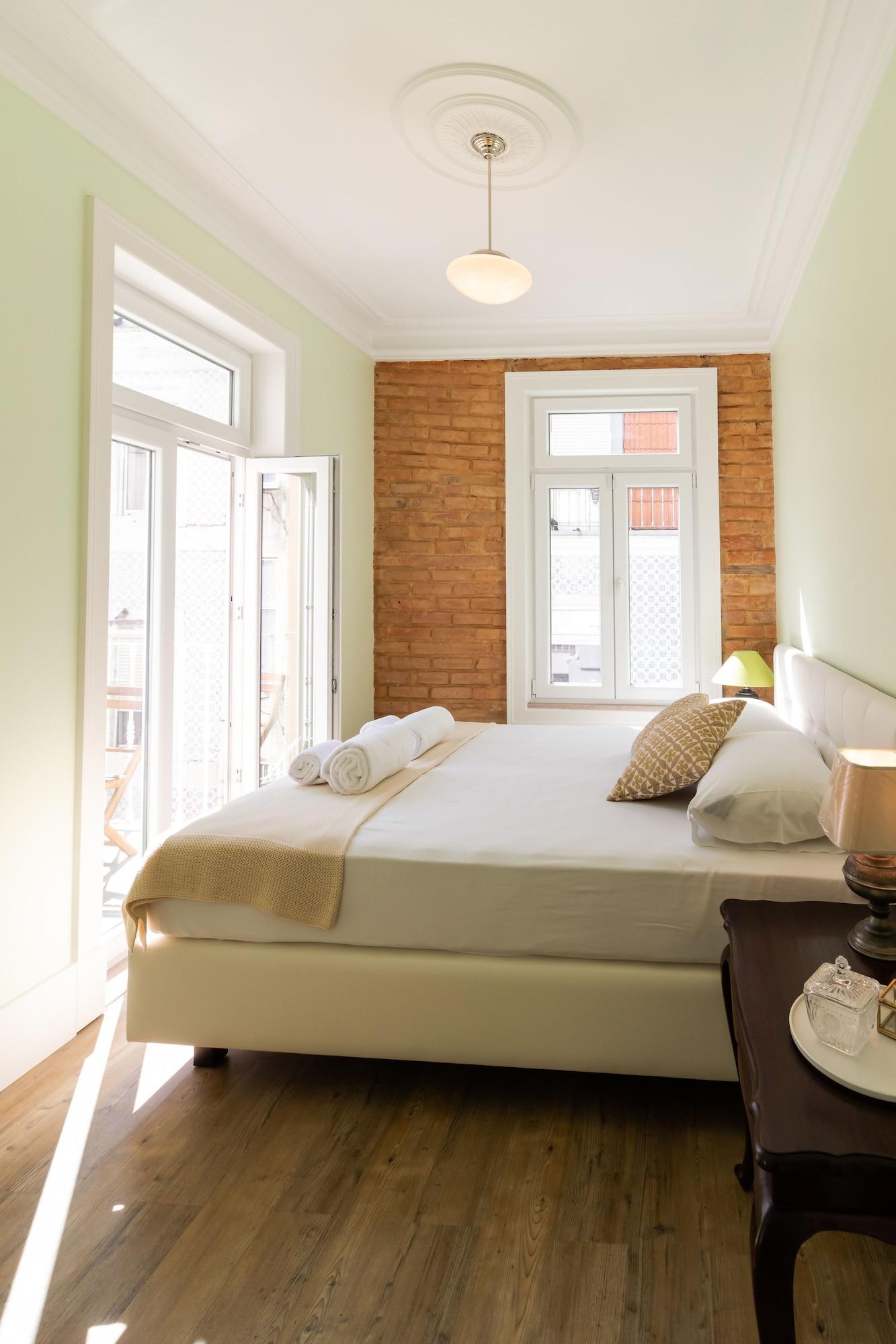 Double or Twin Deluxe with Balcony