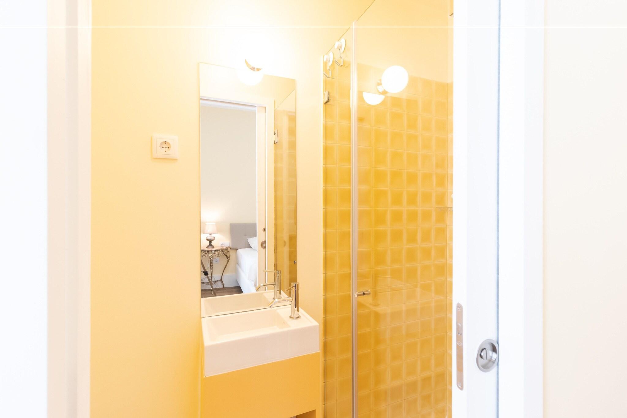 Double or Twin Deluxe