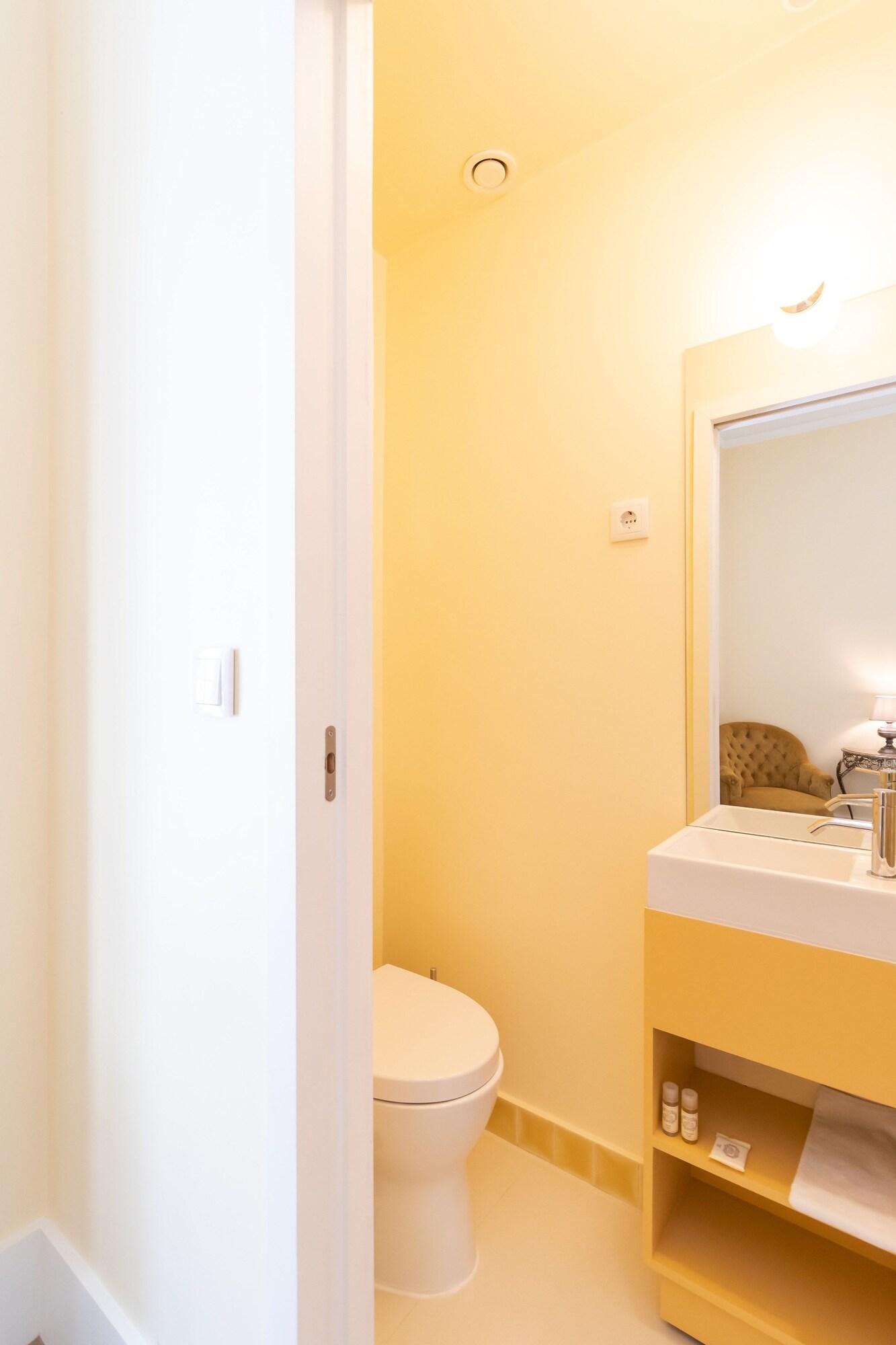 Double or Twin Deluxe