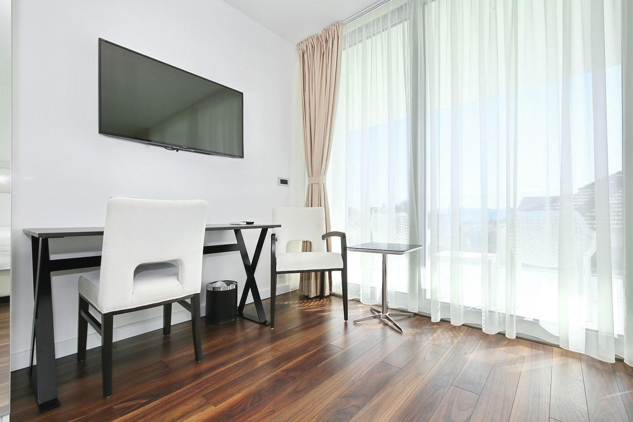 Double Deluxe Sea View