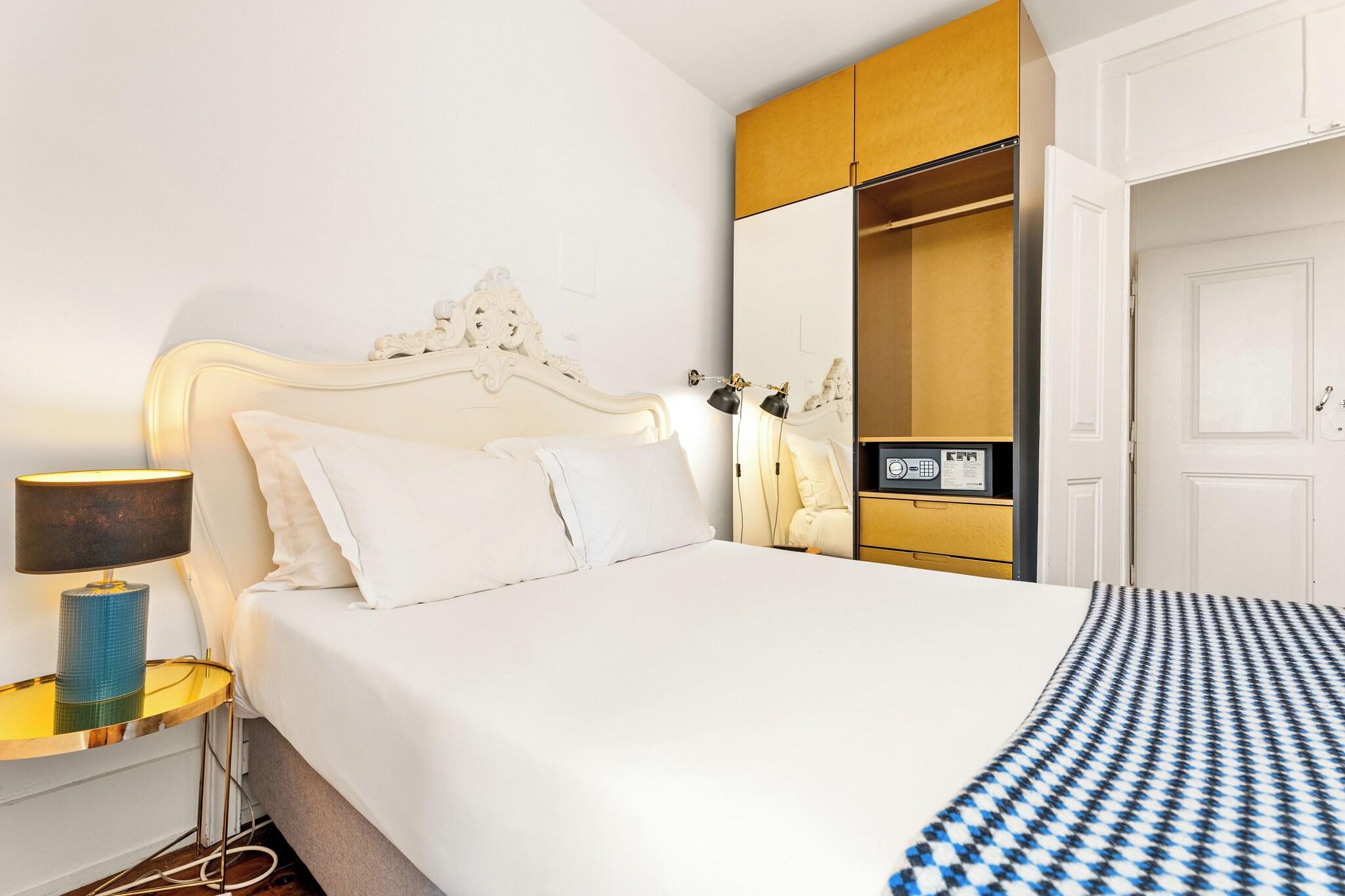 Family Room Two Queen Beds