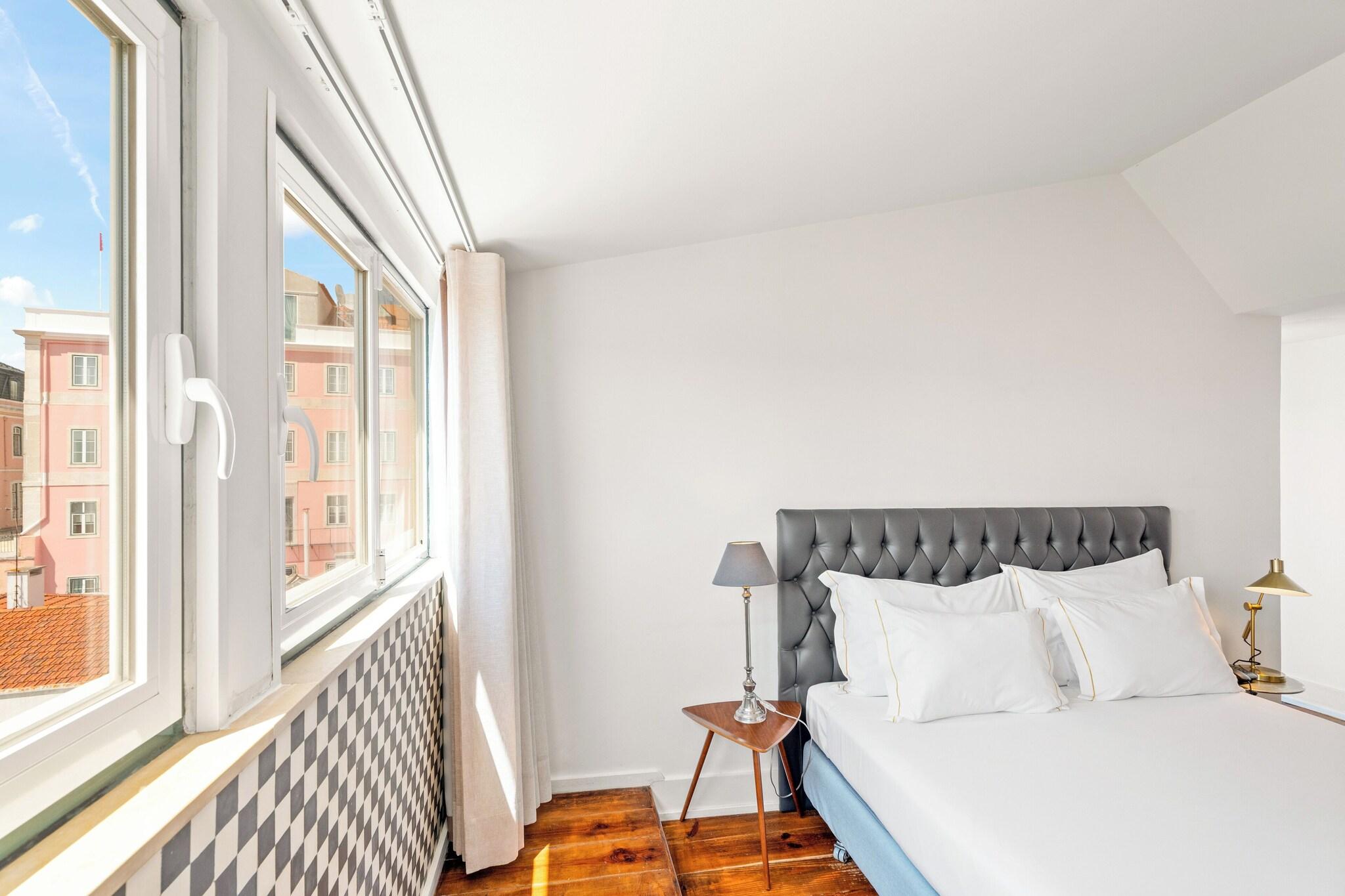 Double Superior Queen Bed