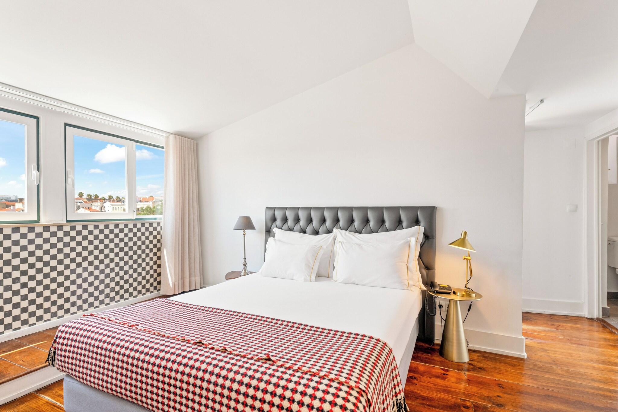 Double Superior Queen Bed