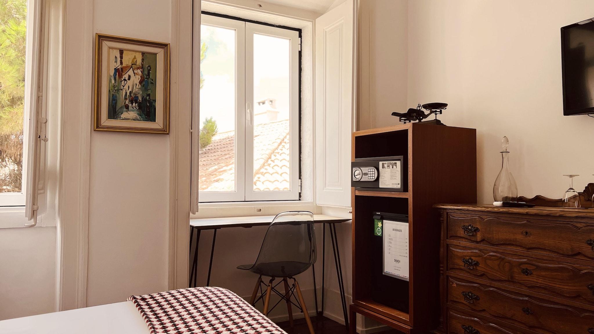 Family Room Two Queen Beds