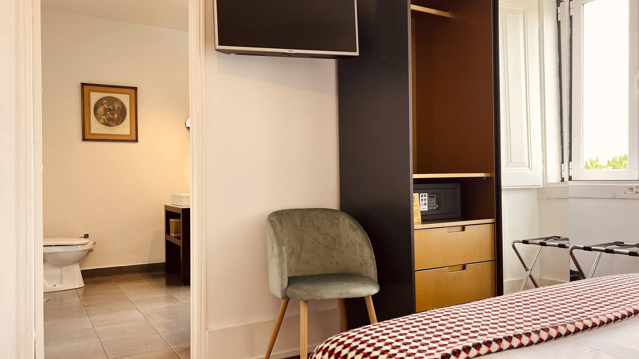 Double Superior Queen Bed