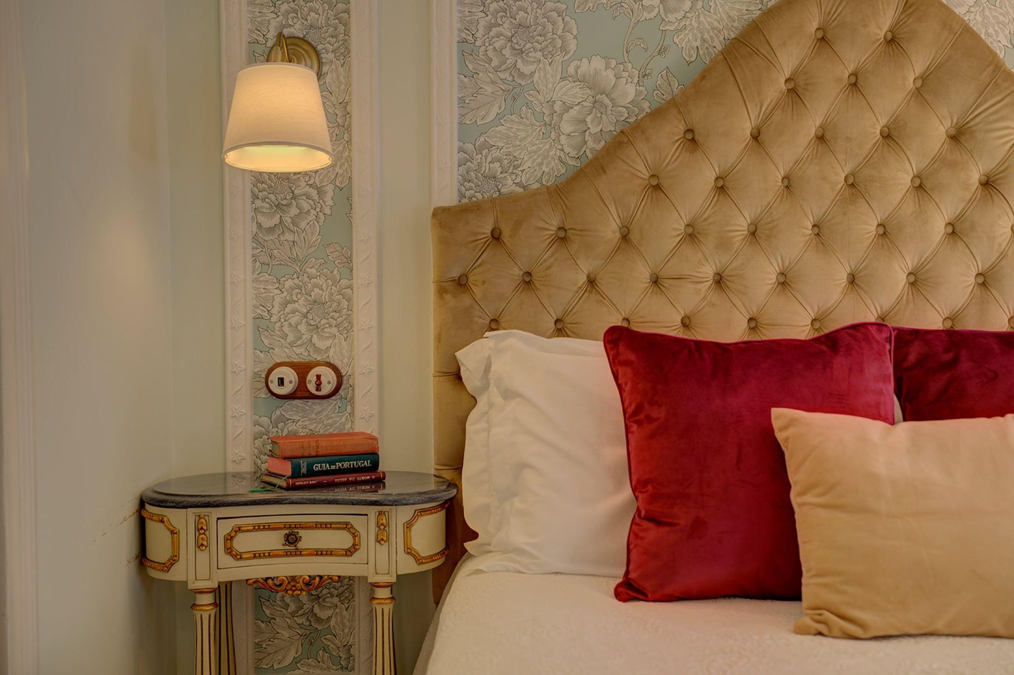 Double Queen Size Bed