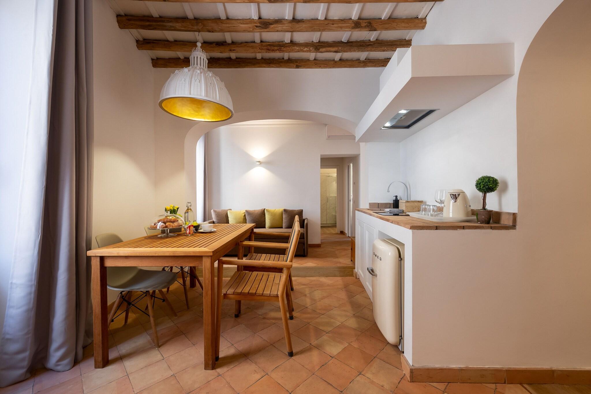 Apartment with Kitchenette