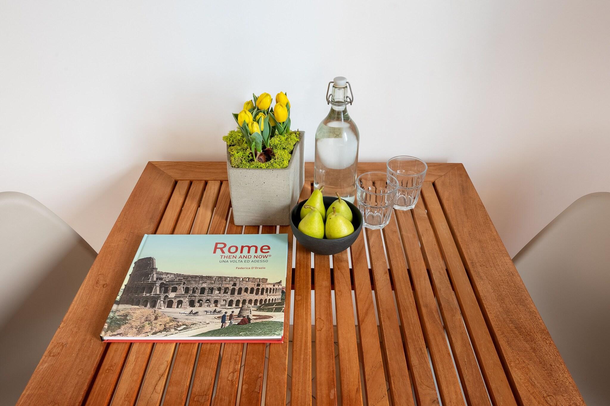 Apartment with Kitchenette