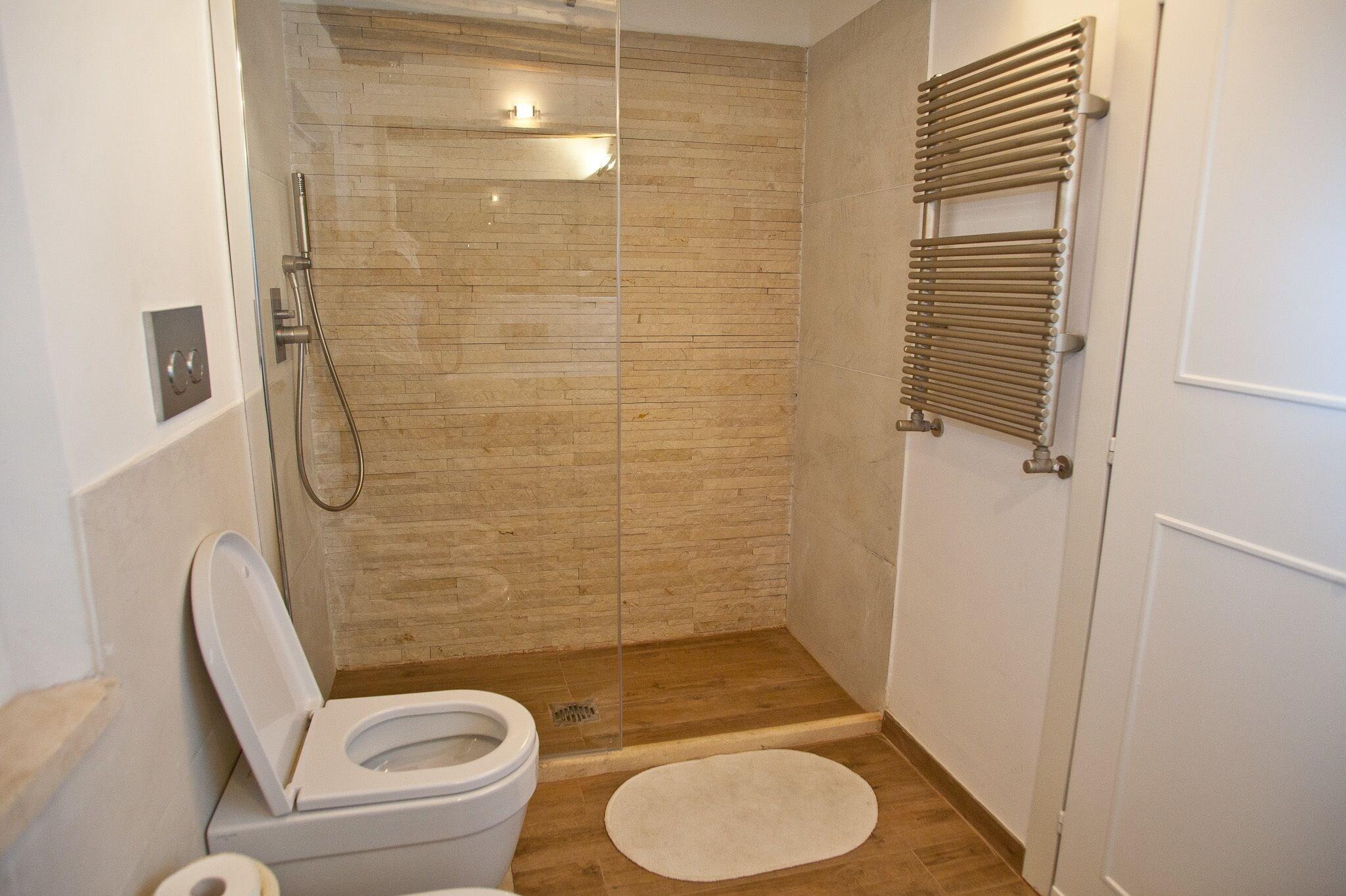 Suite Connecting Room