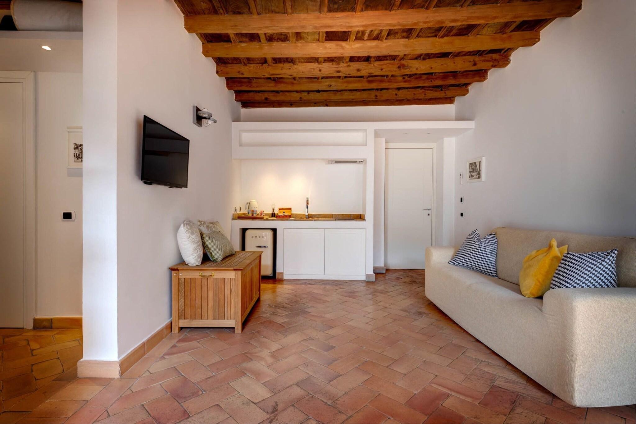 Apartment with Kitchenette