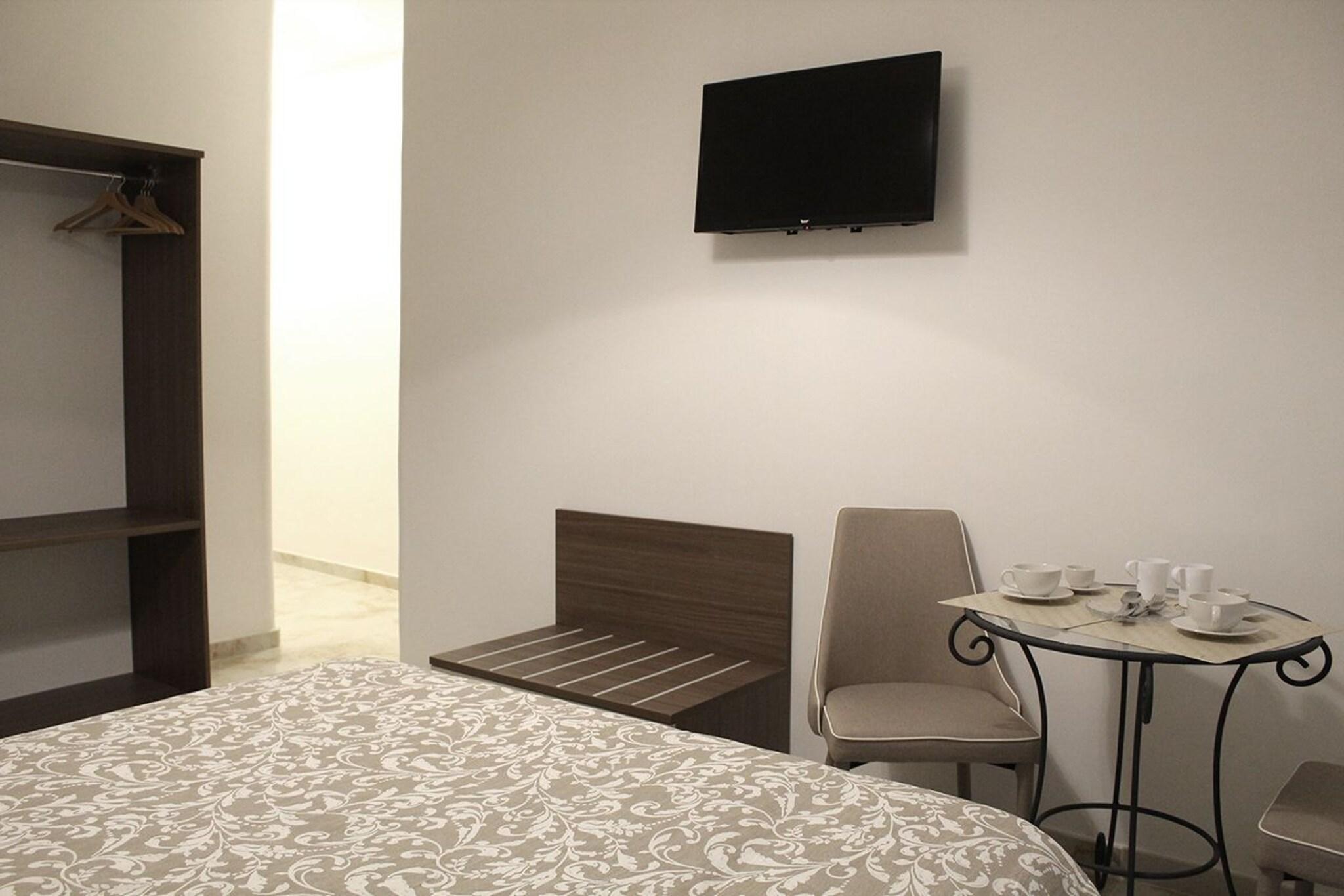 Double Queen Size Bed