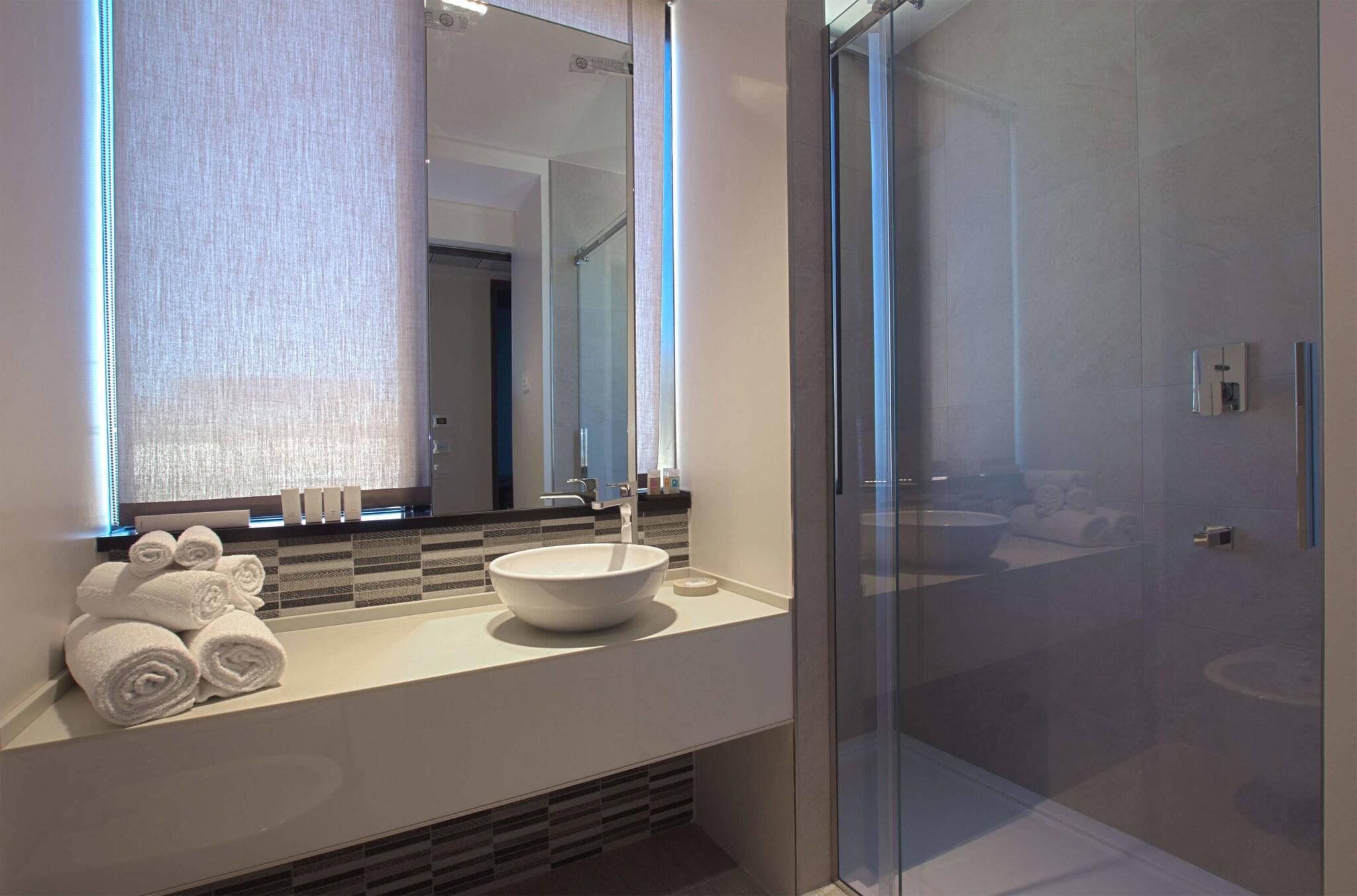 Double or Twin Executive Sea View