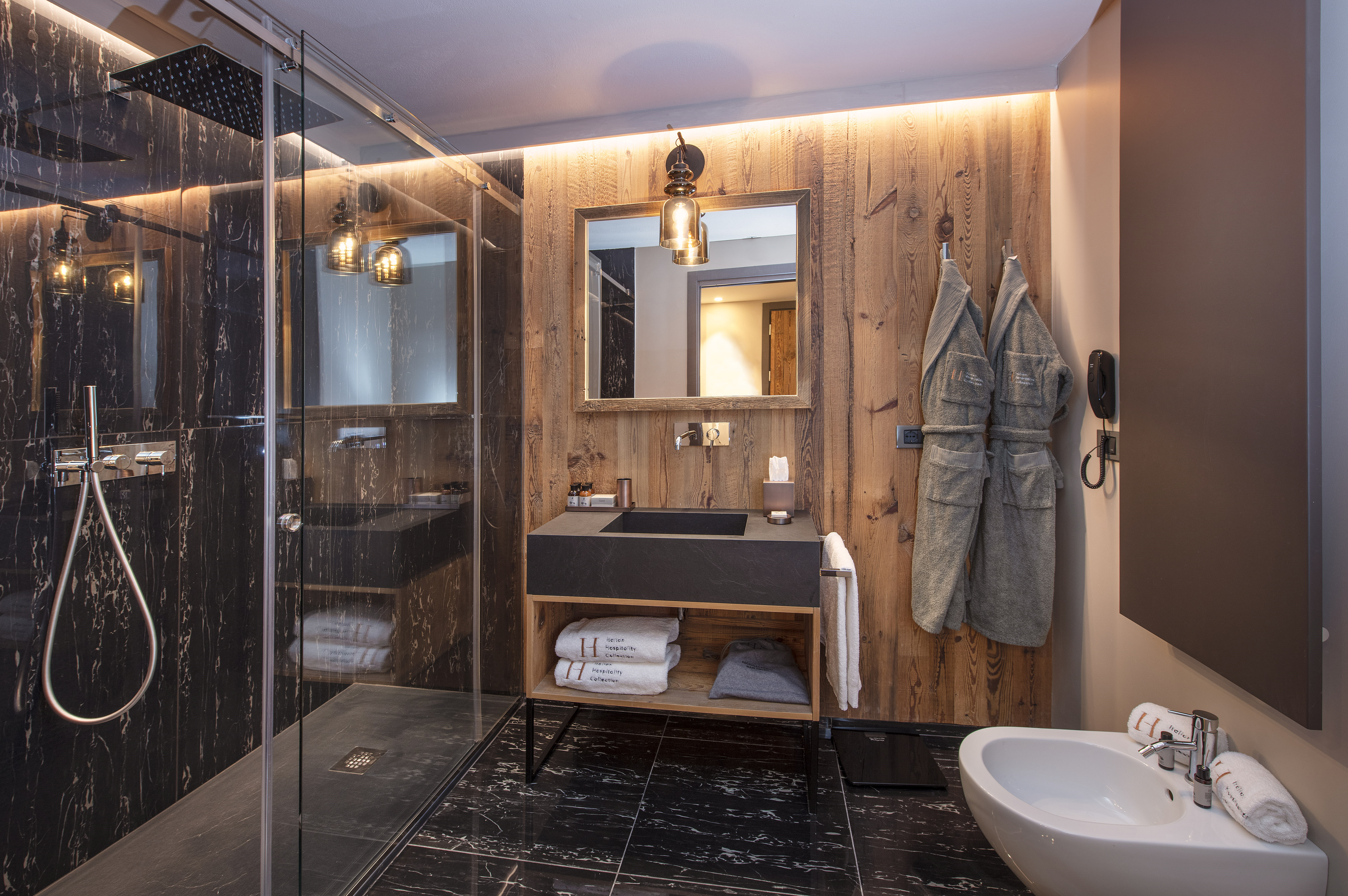 Room Deluxe with Views