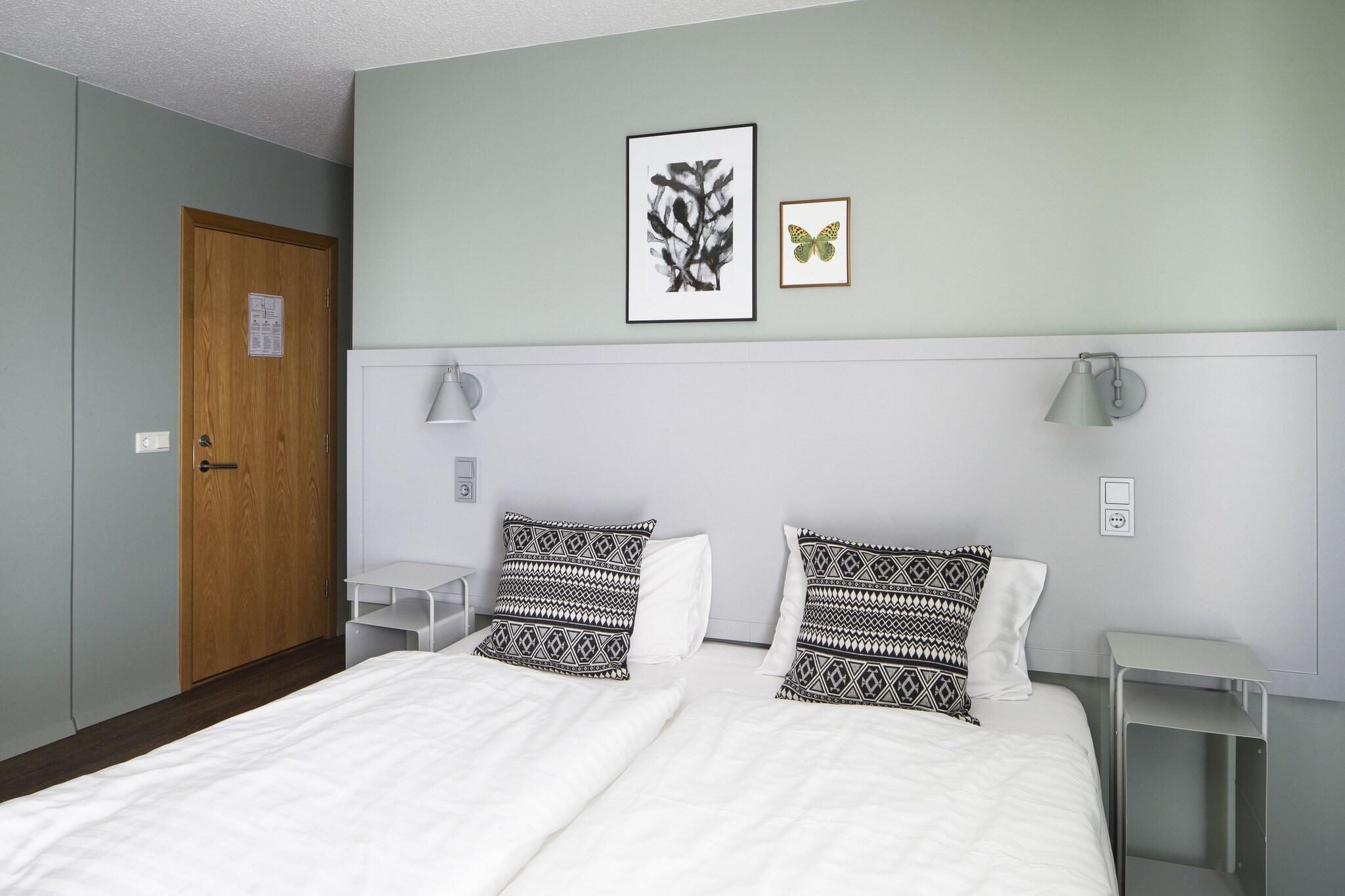 Double King Size Bed