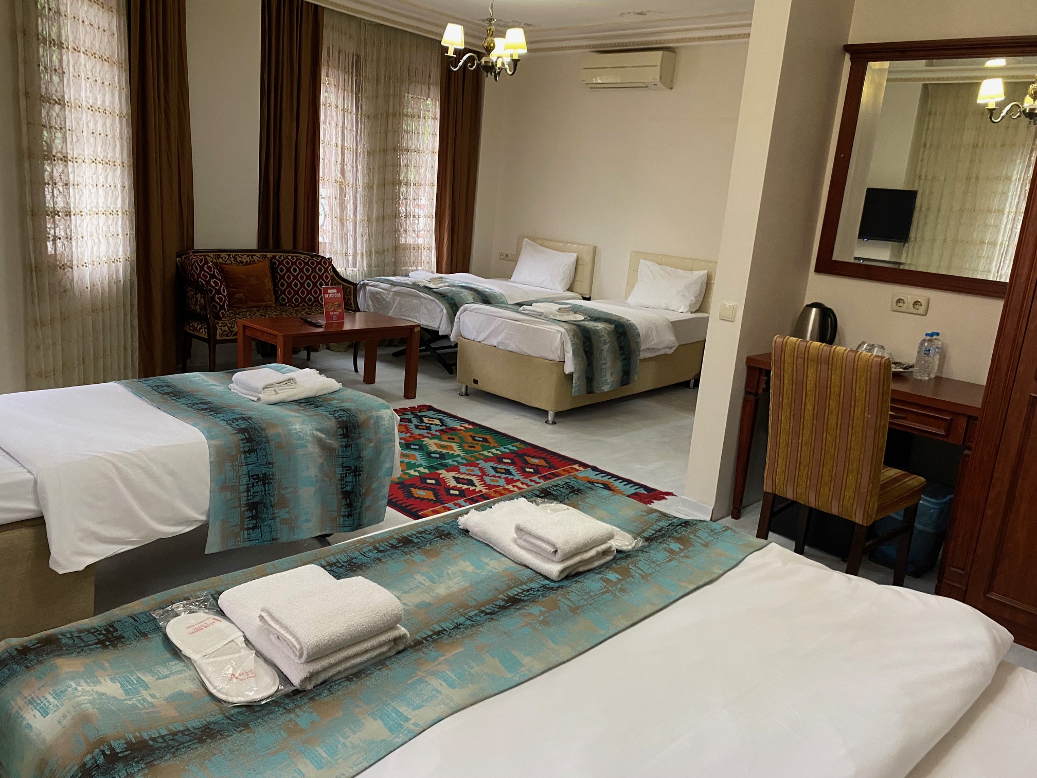 Suite King Bed One Bedroom 