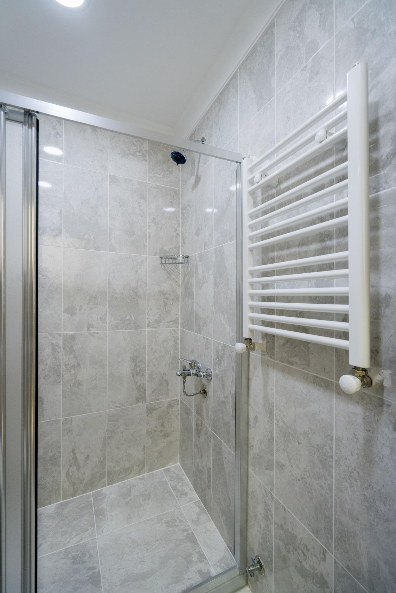 Apartment Two Bedrooms Two Bathrooms