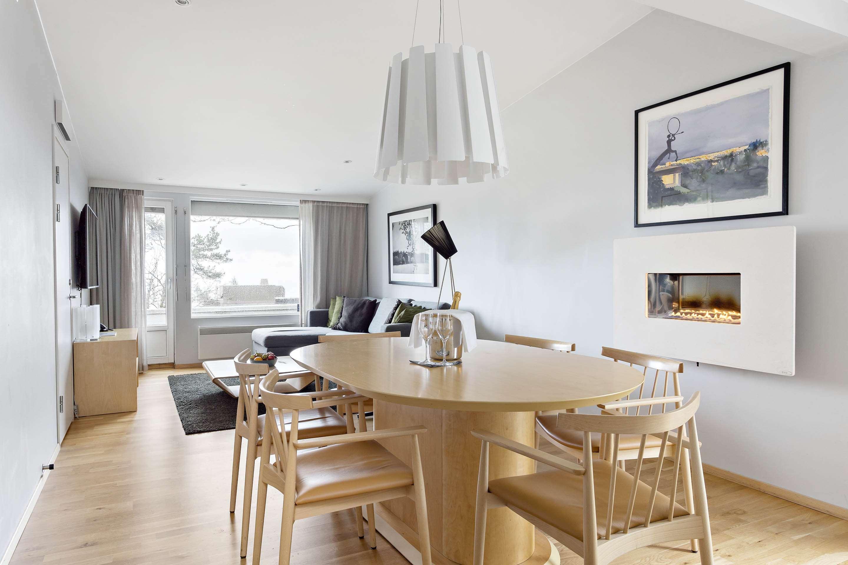 Junior Suite King Size Bed