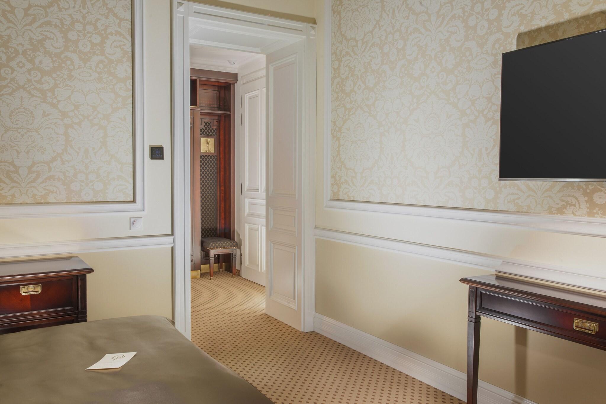 Suite with Double Bed