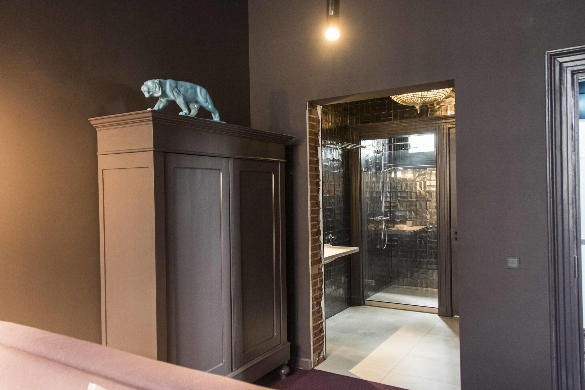 Junior Suite with Views