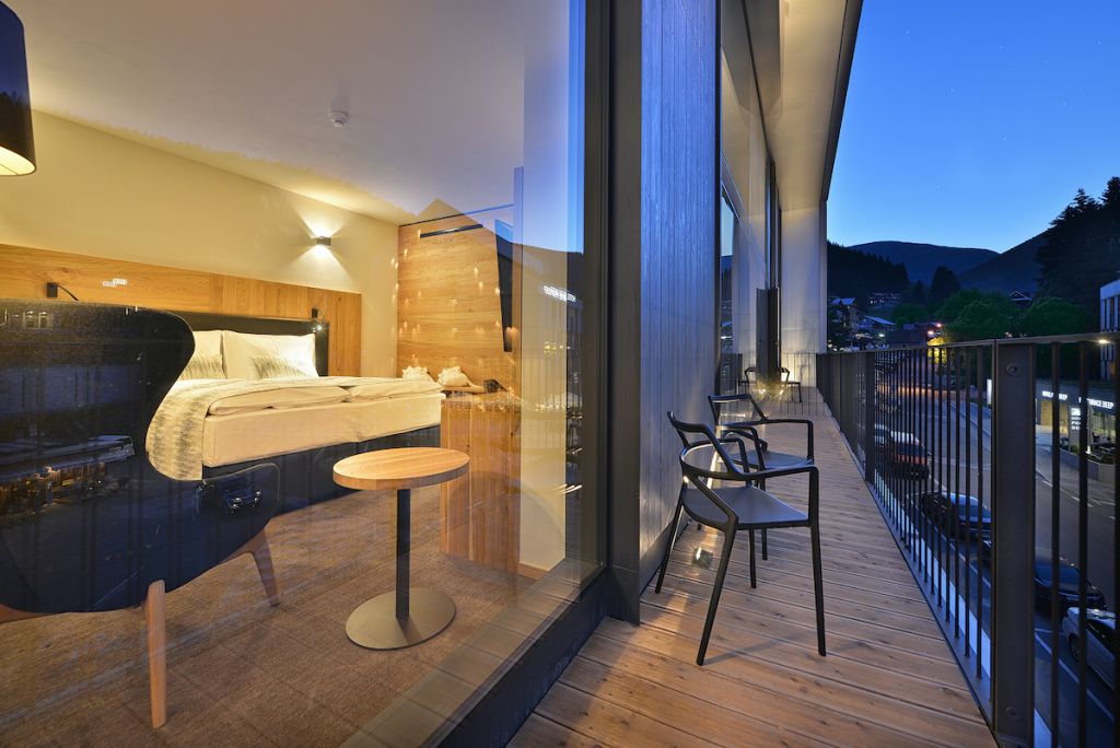 Double Deluxe with Terrace