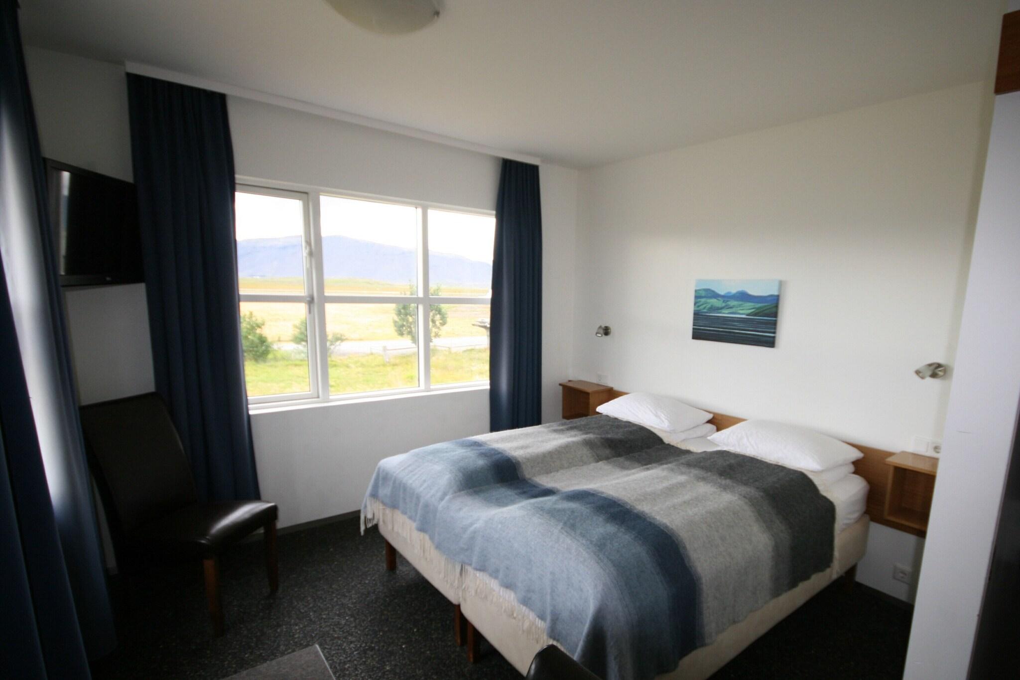 Double Queen Size Bed