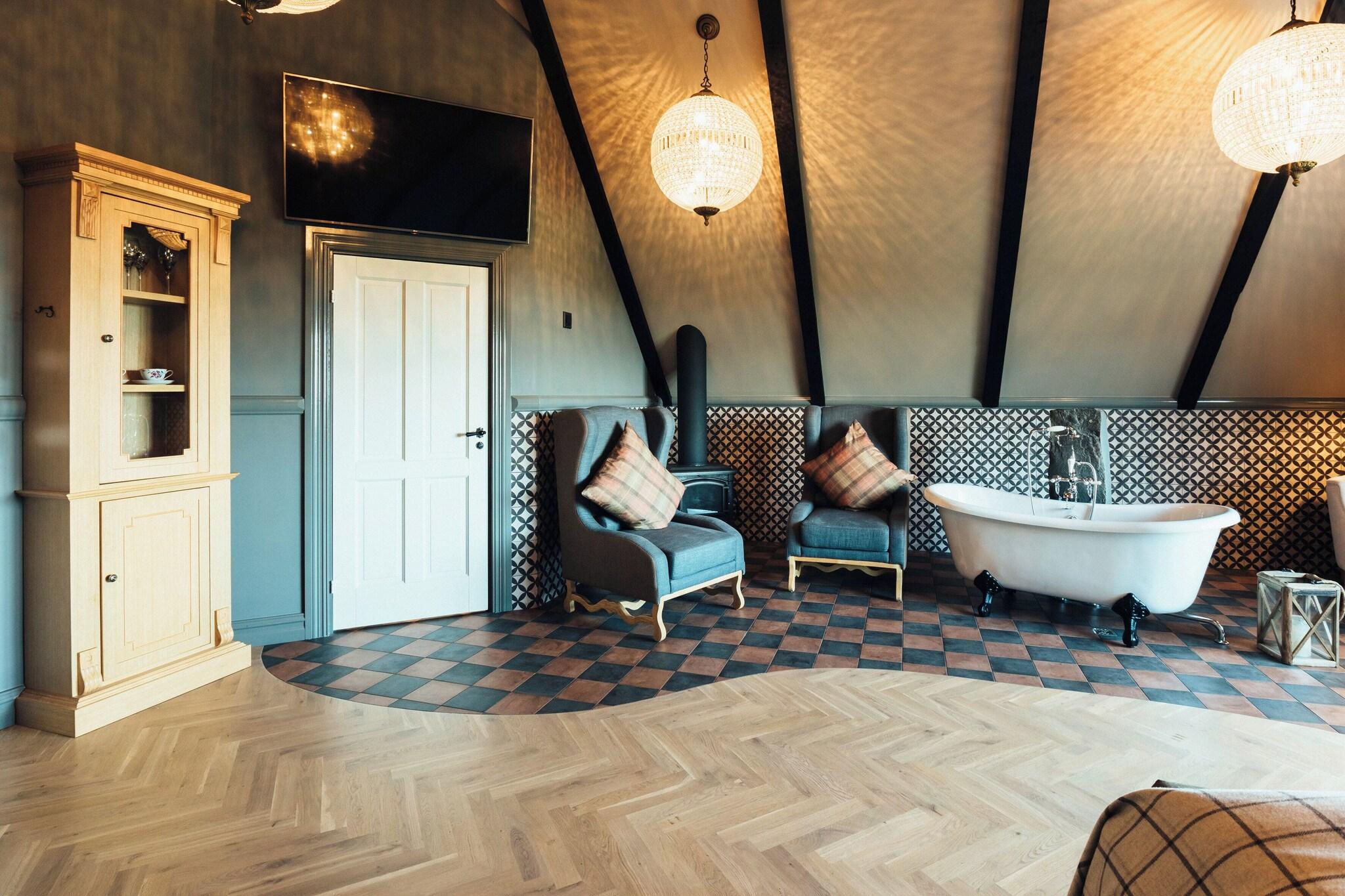 Suite Queen Size Bed