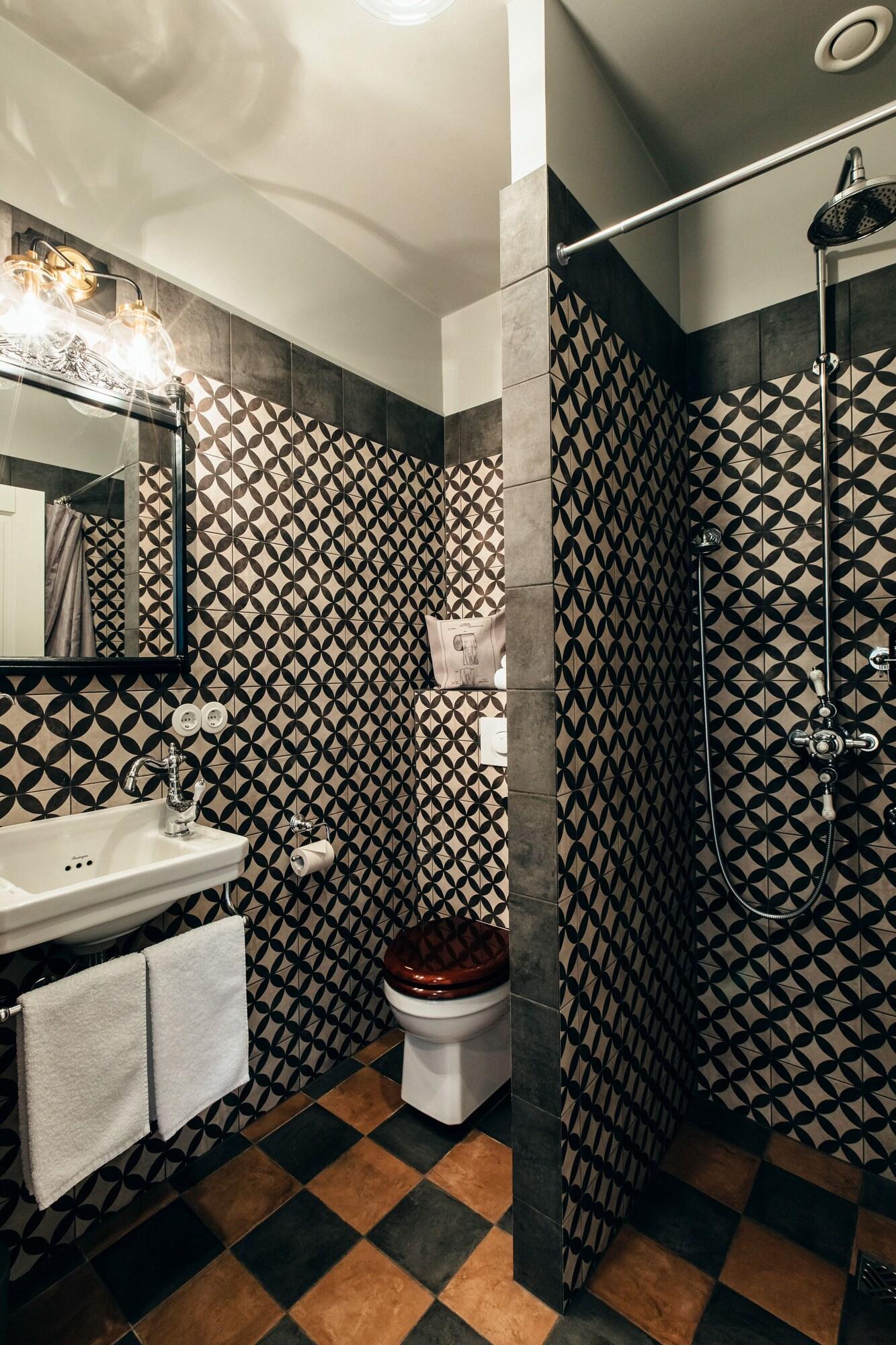 Suite with Double Bed