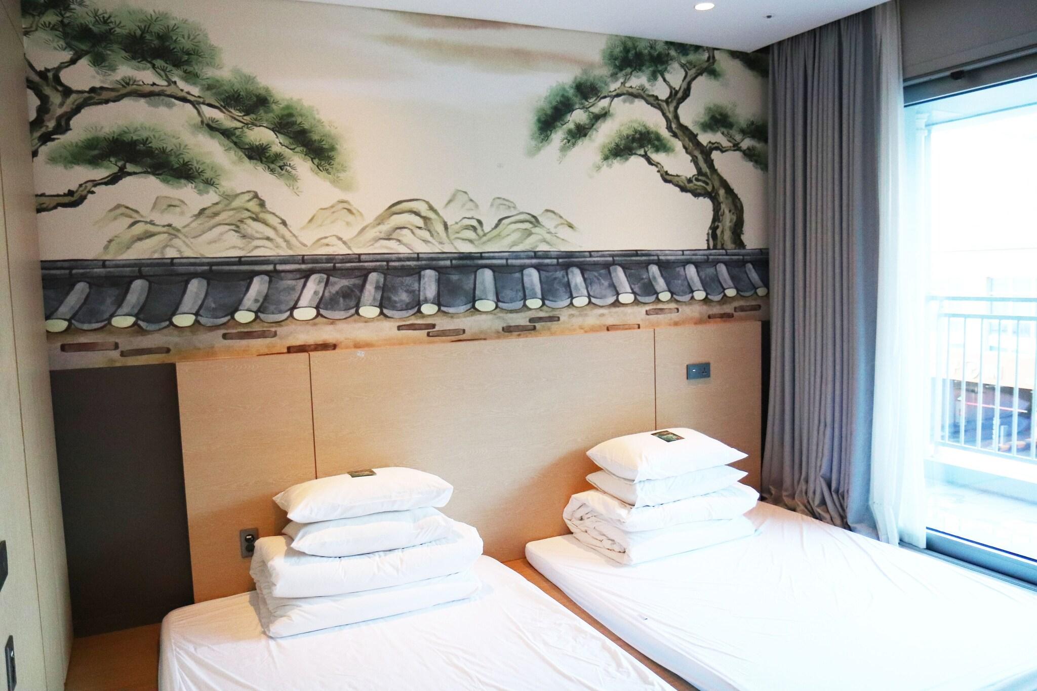 Family Room Superior