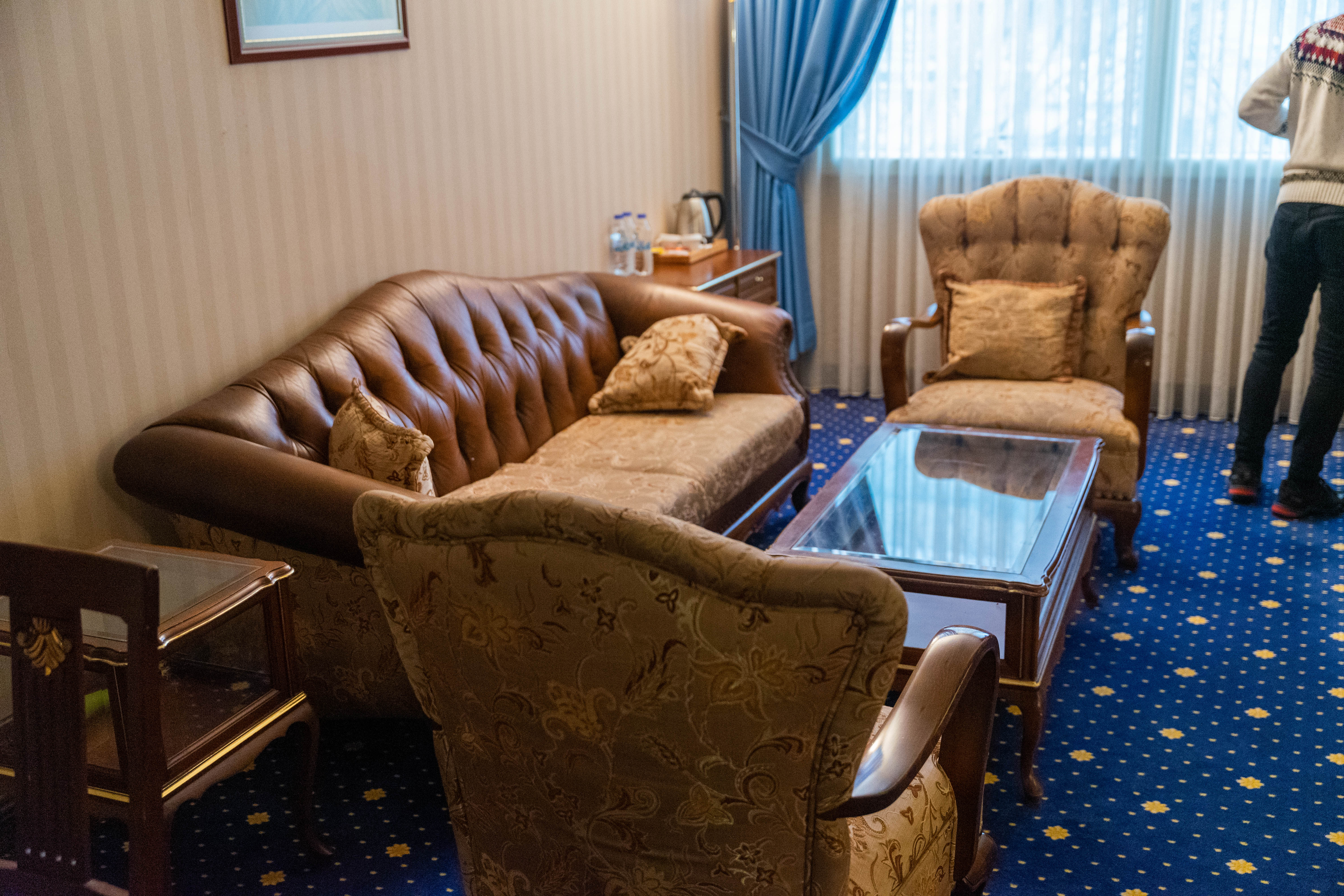 Junior Suite Queen Size Bed