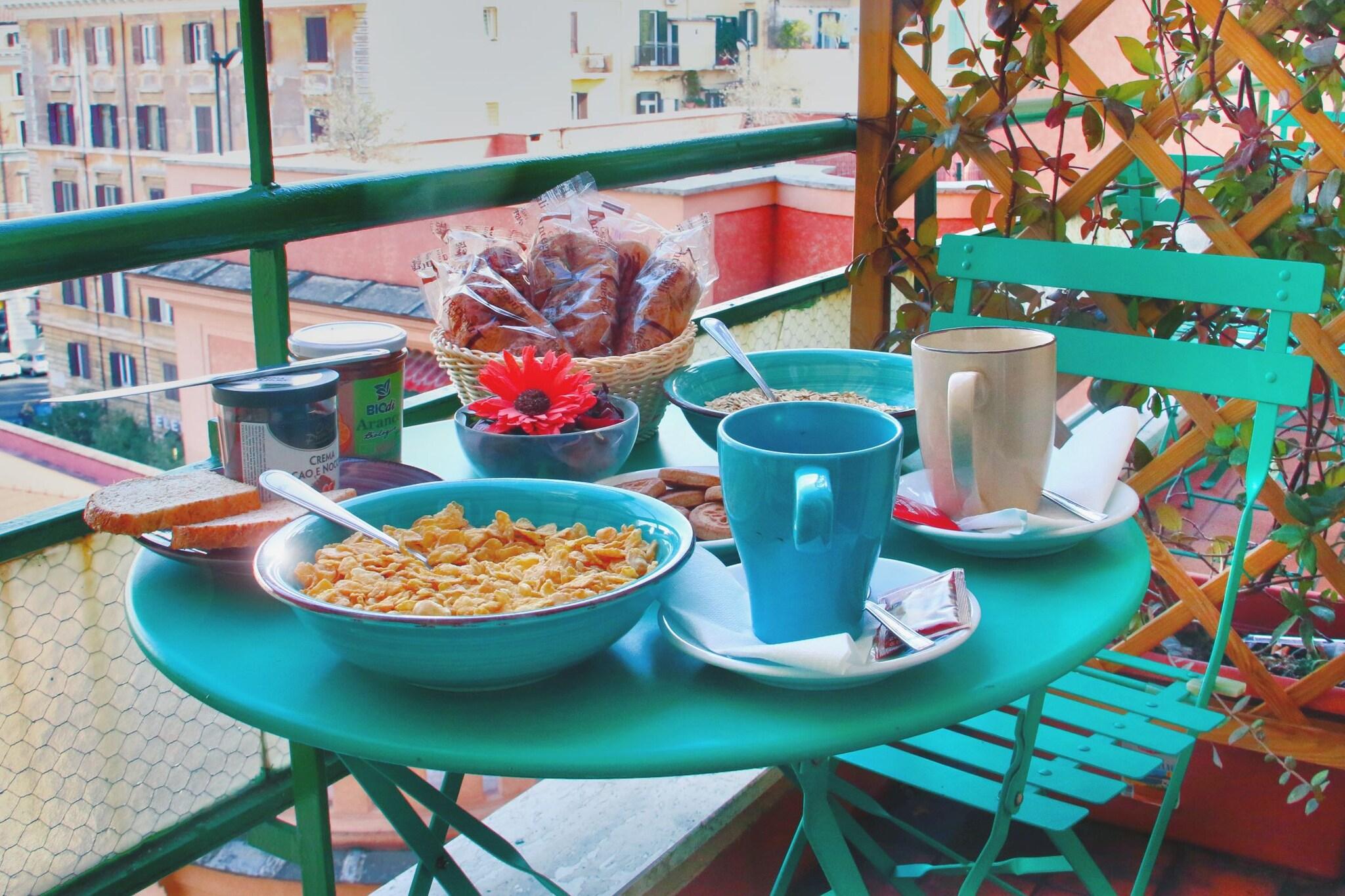 Triple Classic Queen Bed