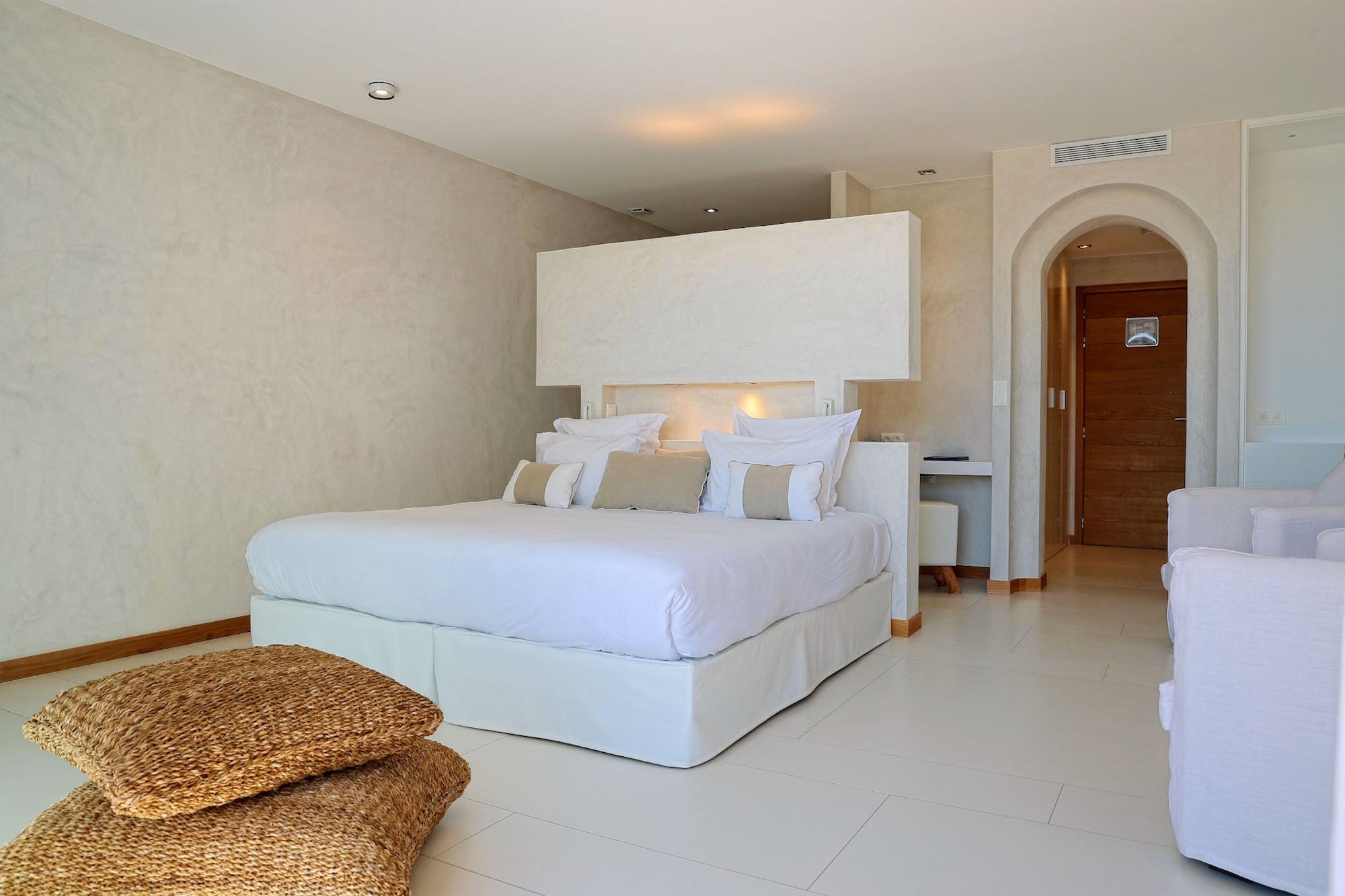 Suite with Private Pool